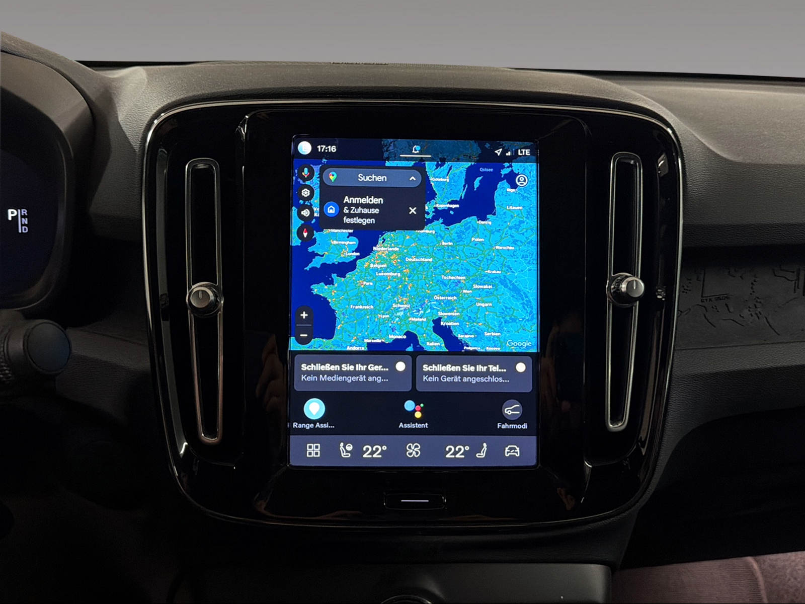 VOLVO C40 P6 Recharge Ultimate-image-14
