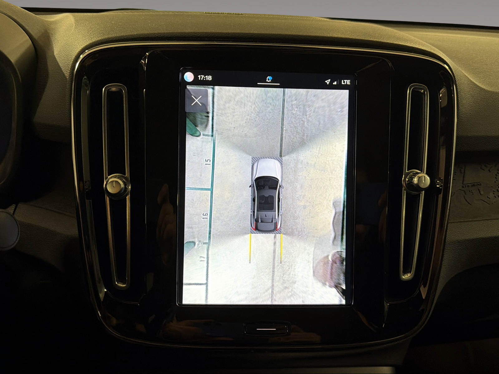 VOLVO C40 P6 Recharge Ultimate-image-15