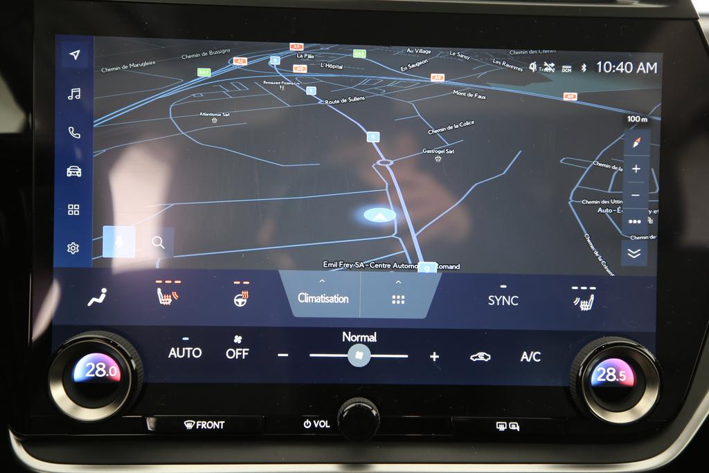 LEXUS RZ 450e Comfort-image-6