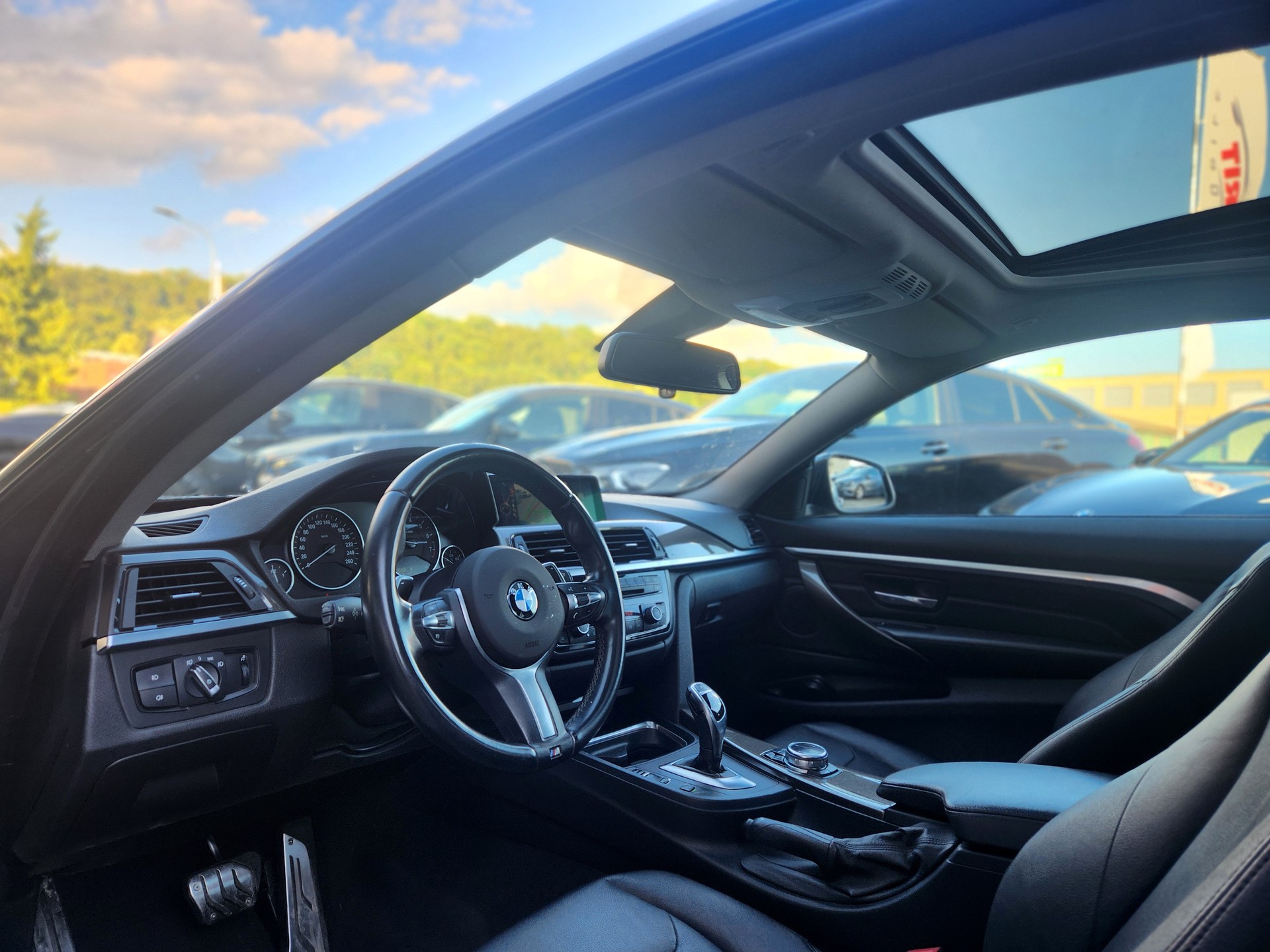 BMW 420i Coupé M Sport Line Steptronic-image-2