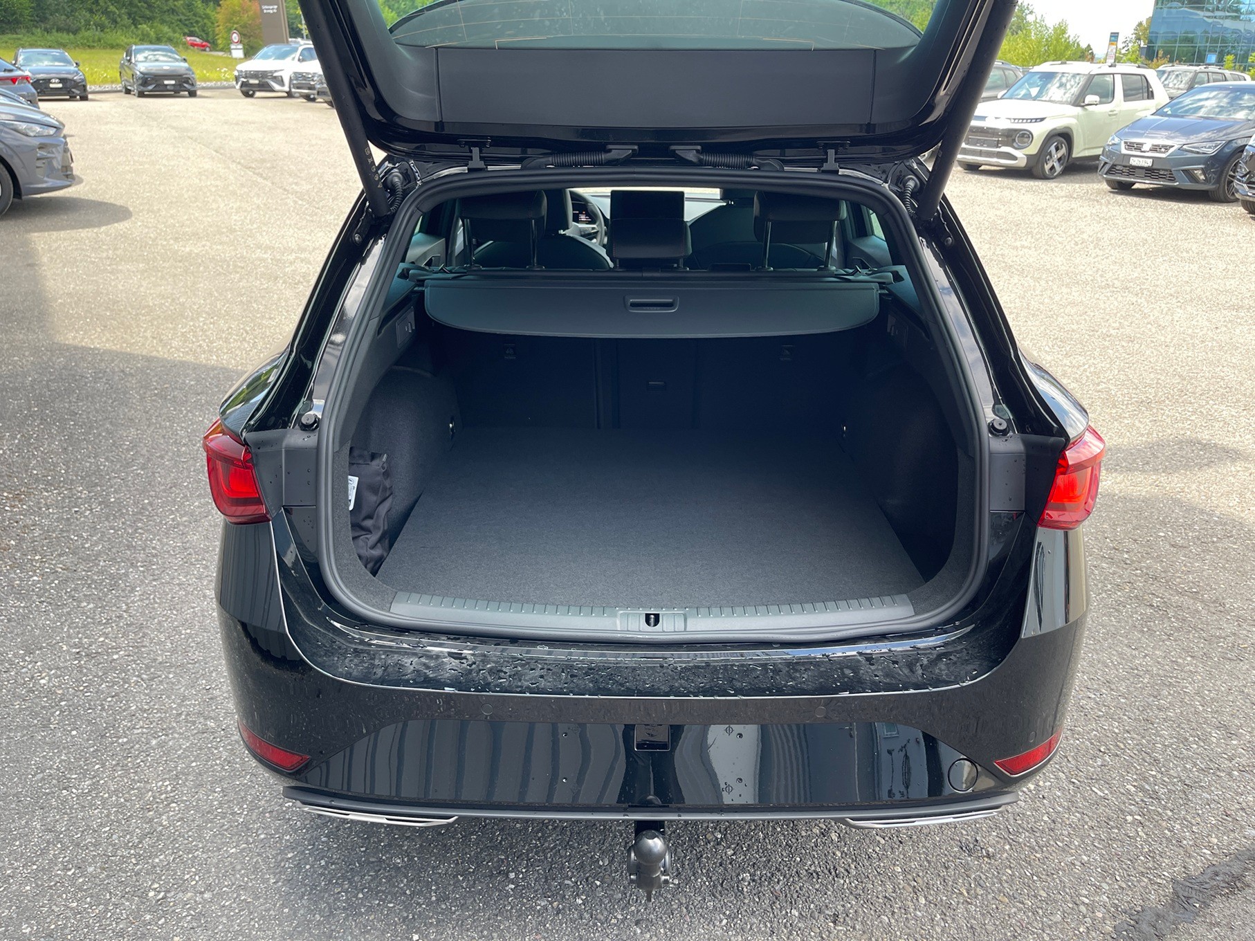 SEAT Leon ST 1.5 eHybrid pHEV DSG Move FR-image-4