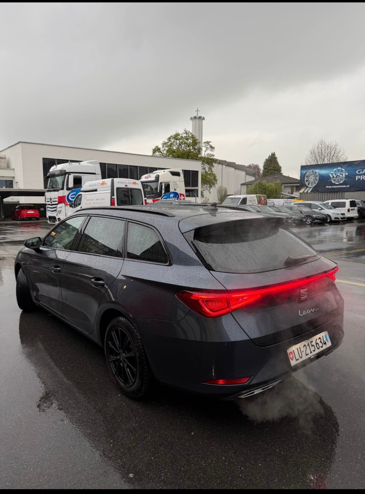 SEAT Leon ST 1.5 eTSI mHEV DSG Hola FR-image-4