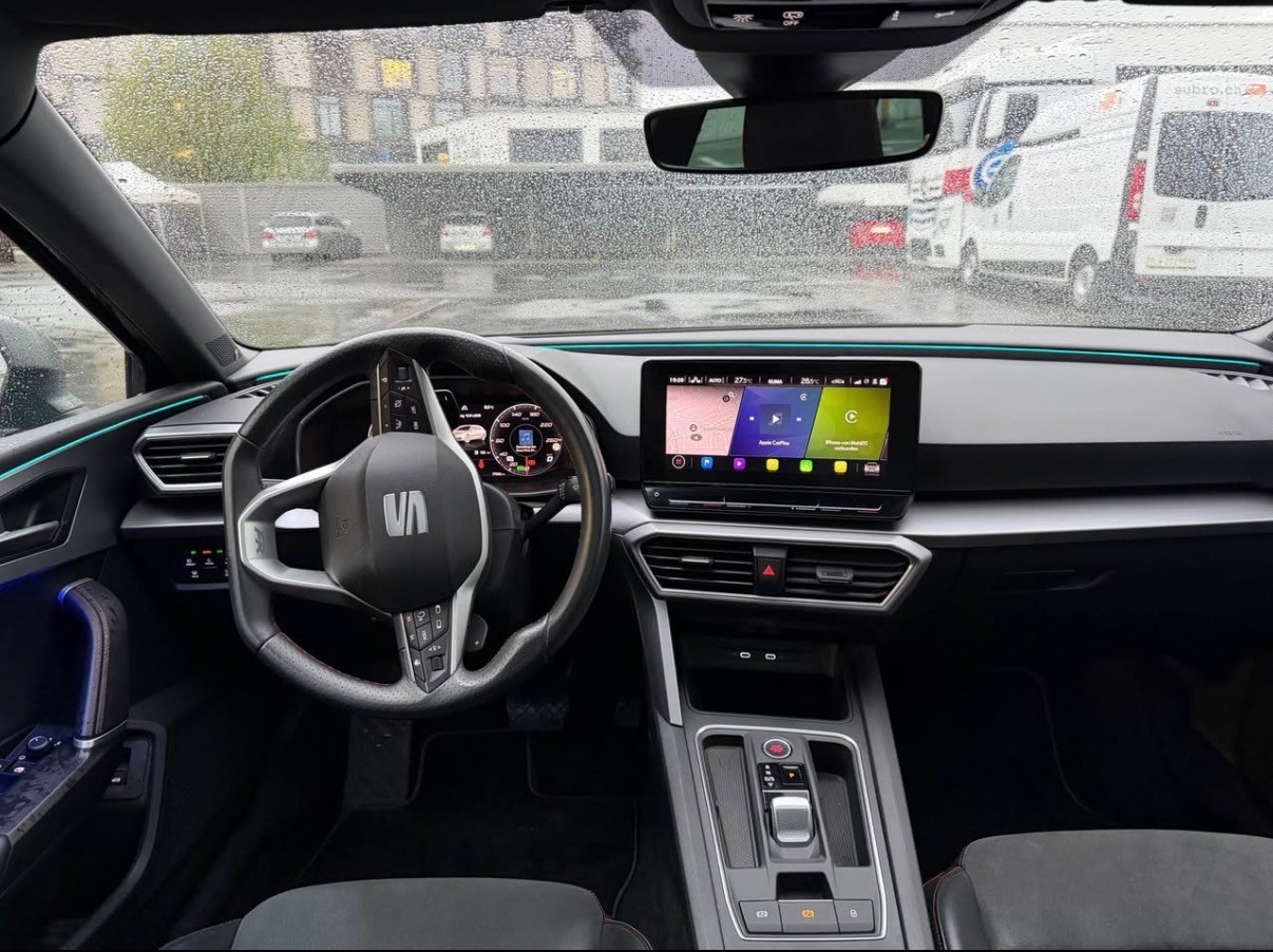 SEAT Leon ST 1.5 eTSI mHEV DSG Hola FR-image-5