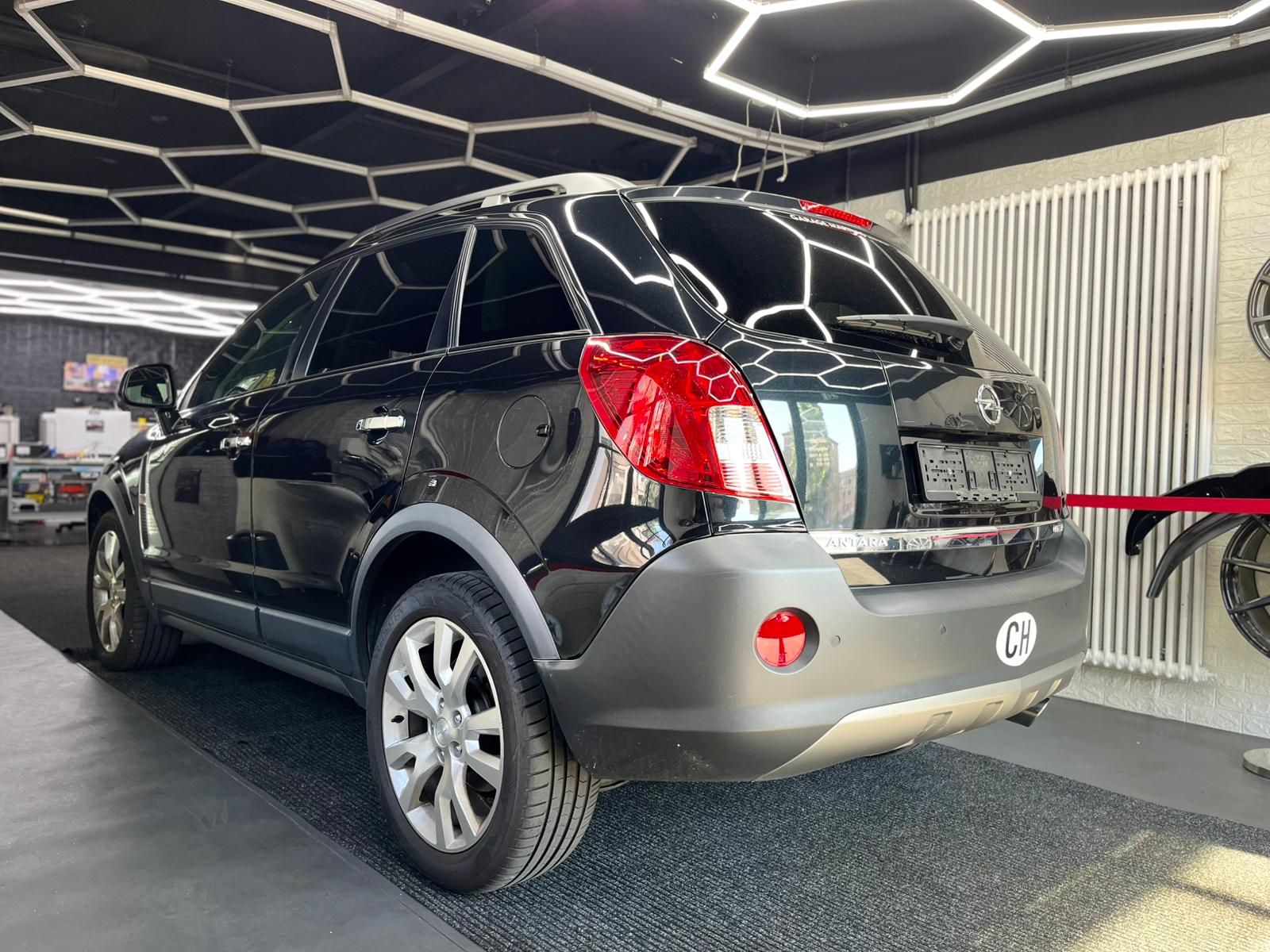 OPEL Antara 2.2 CDTi Cosmo 4WD Automatic-image-3