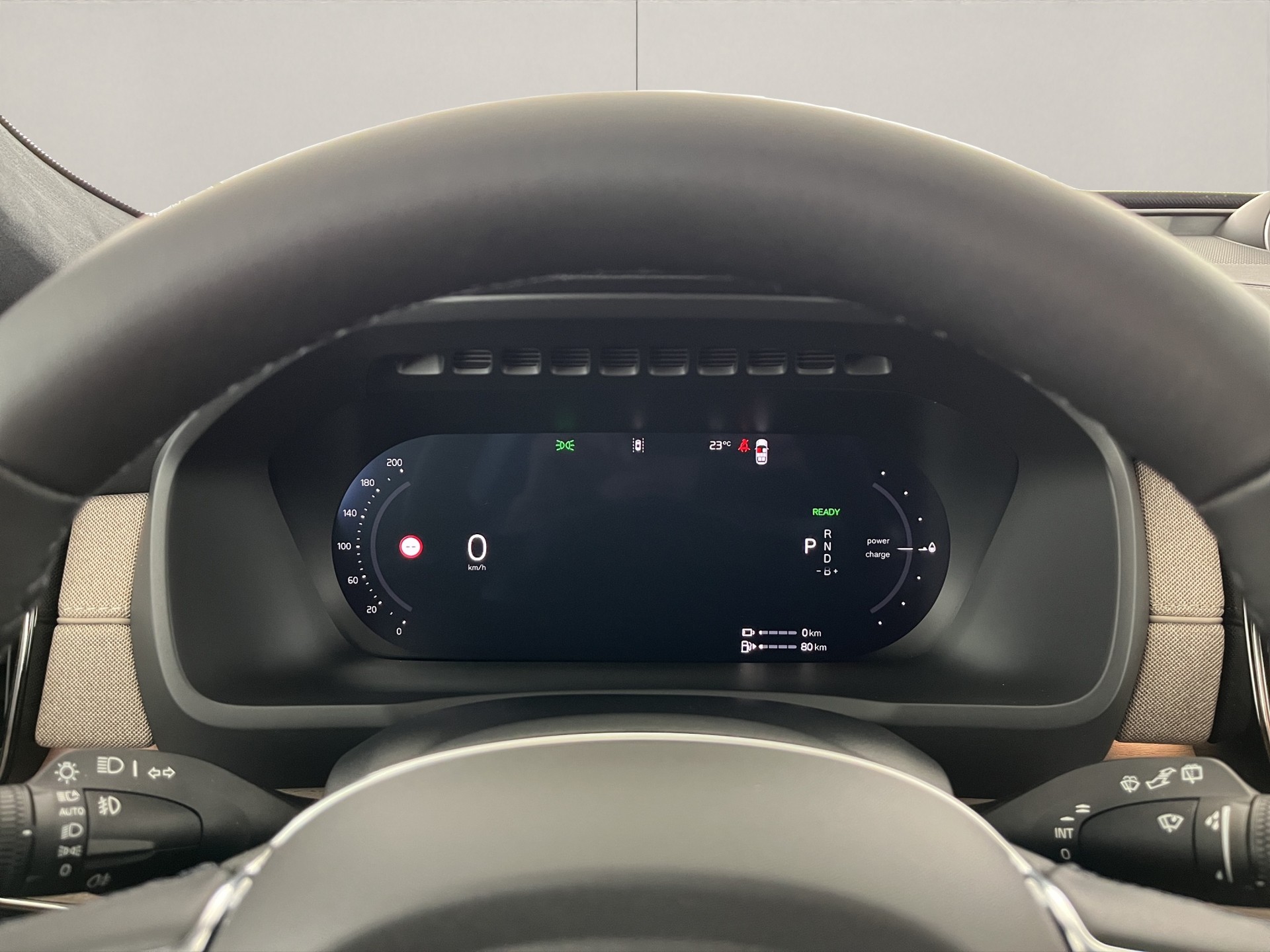 VOLVO XC90 2.0 T8 TE Ultra Dark eAWD-image-14