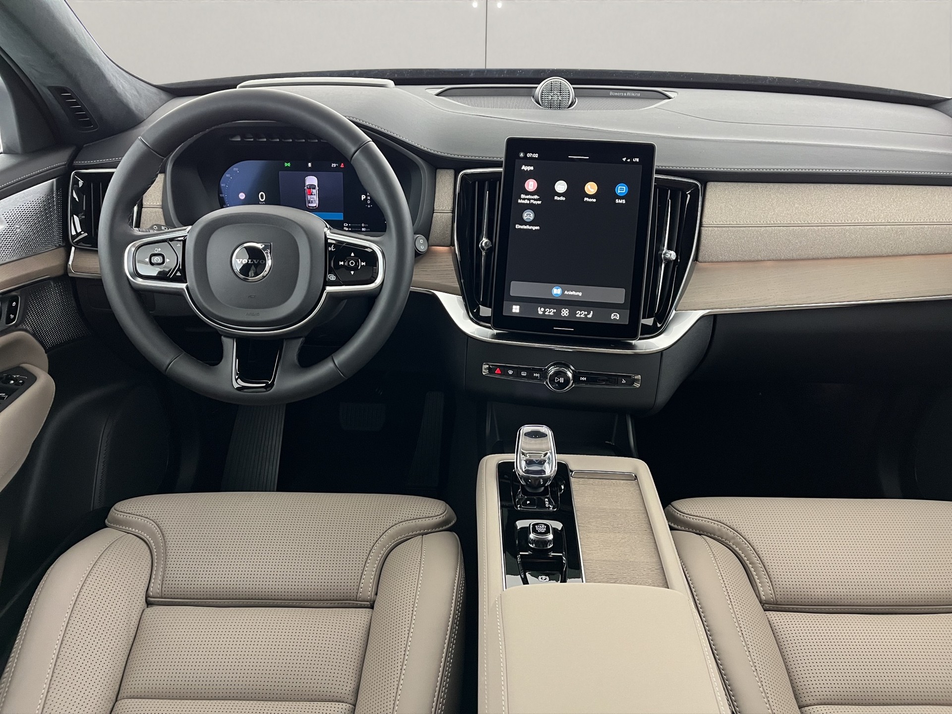 VOLVO XC90 2.0 T8 TE Ultra Dark eAWD-image-9