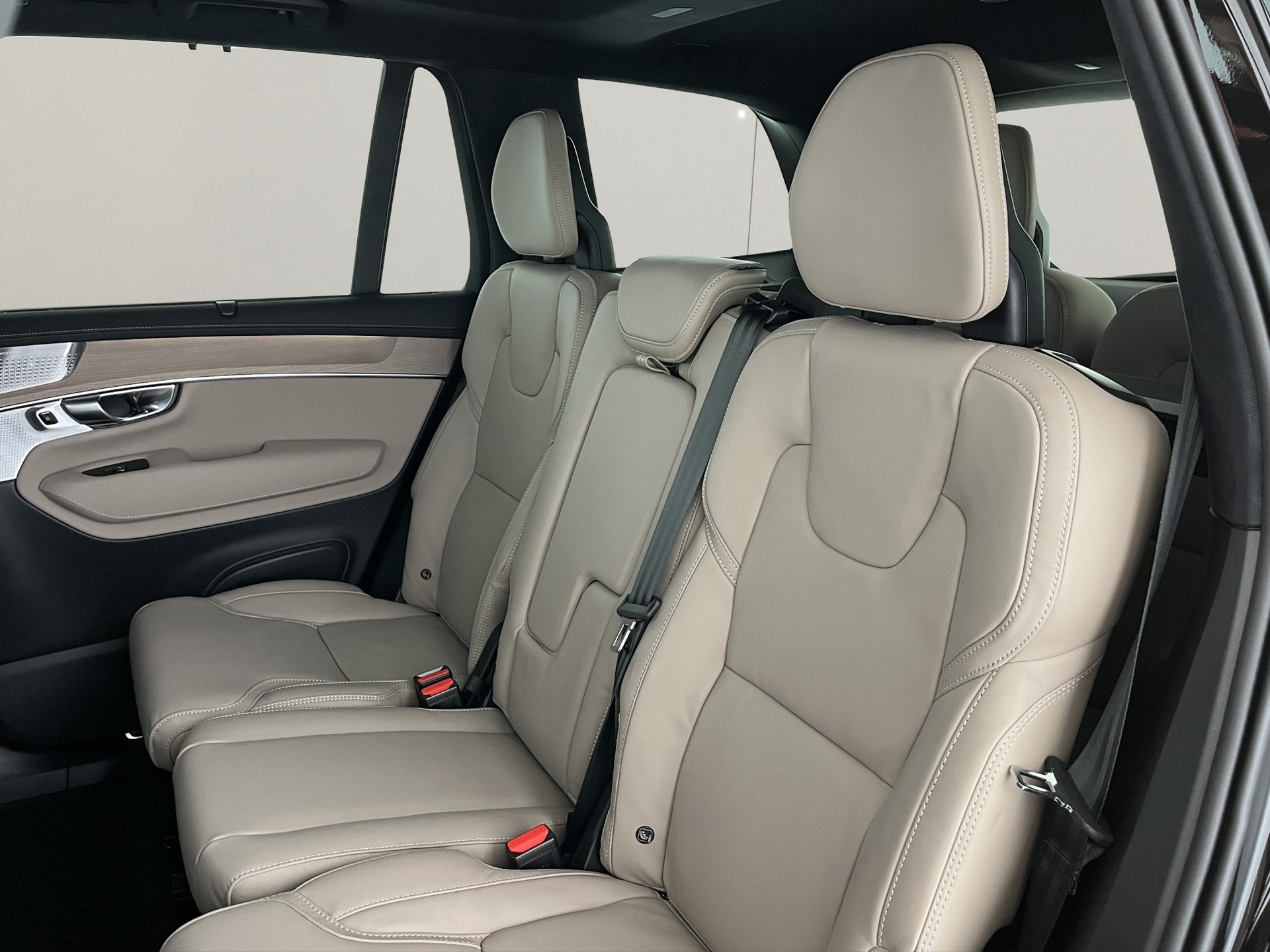 VOLVO XC90 2.0 T8 TE Ultra Dark eAWD-image-16