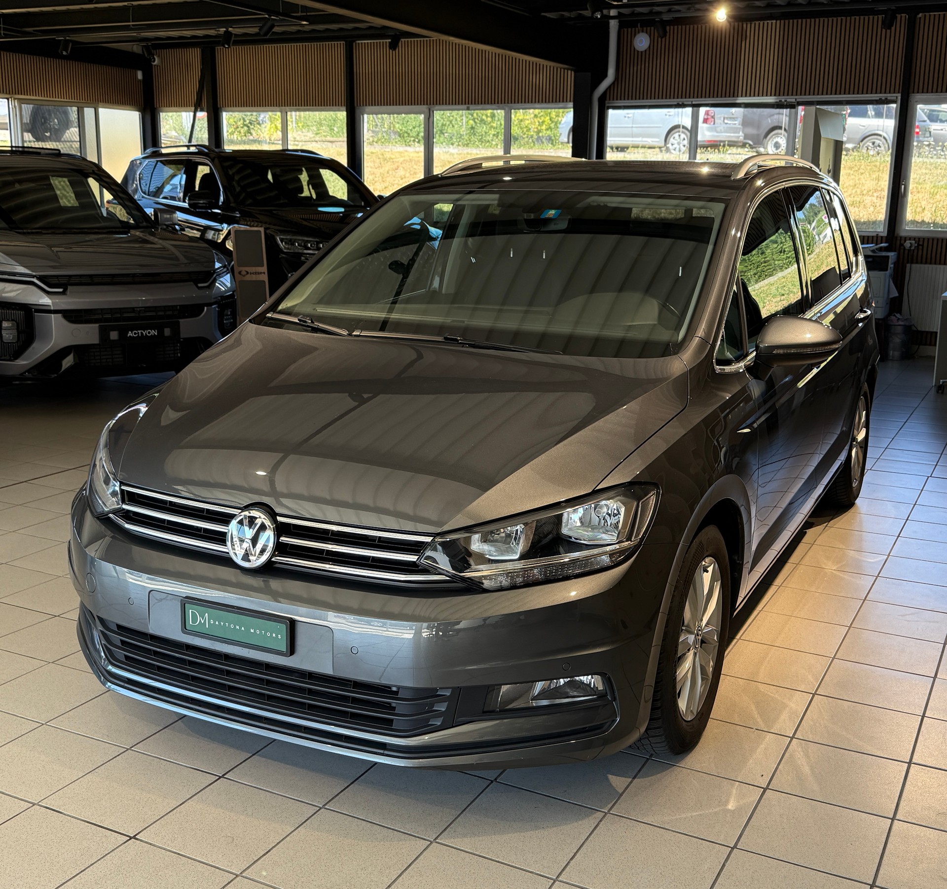 VW Touran 1.4 TSI BlueMotion Technology Comfortline DSG-image-0