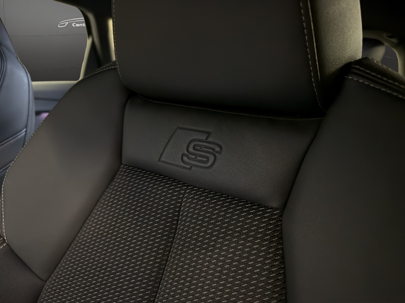 AUDI Q4 e-tron 35-image-24
