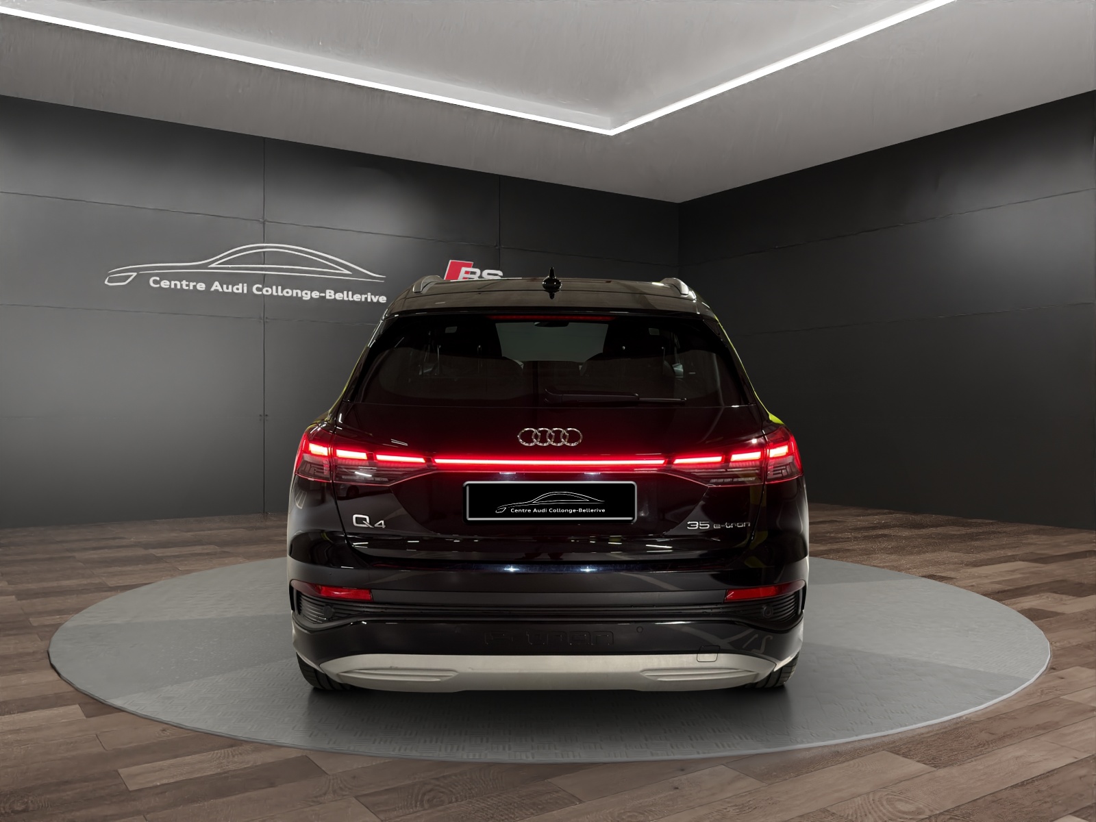 AUDI Q4 e-tron 35-image-4