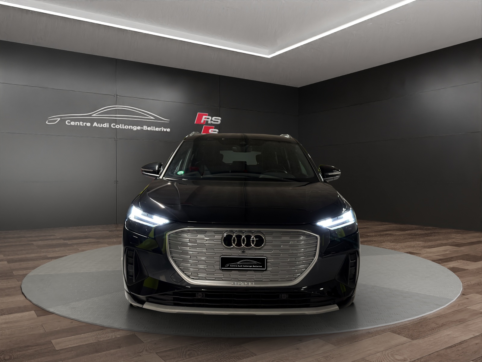 AUDI Q4 e-tron 35-image-1