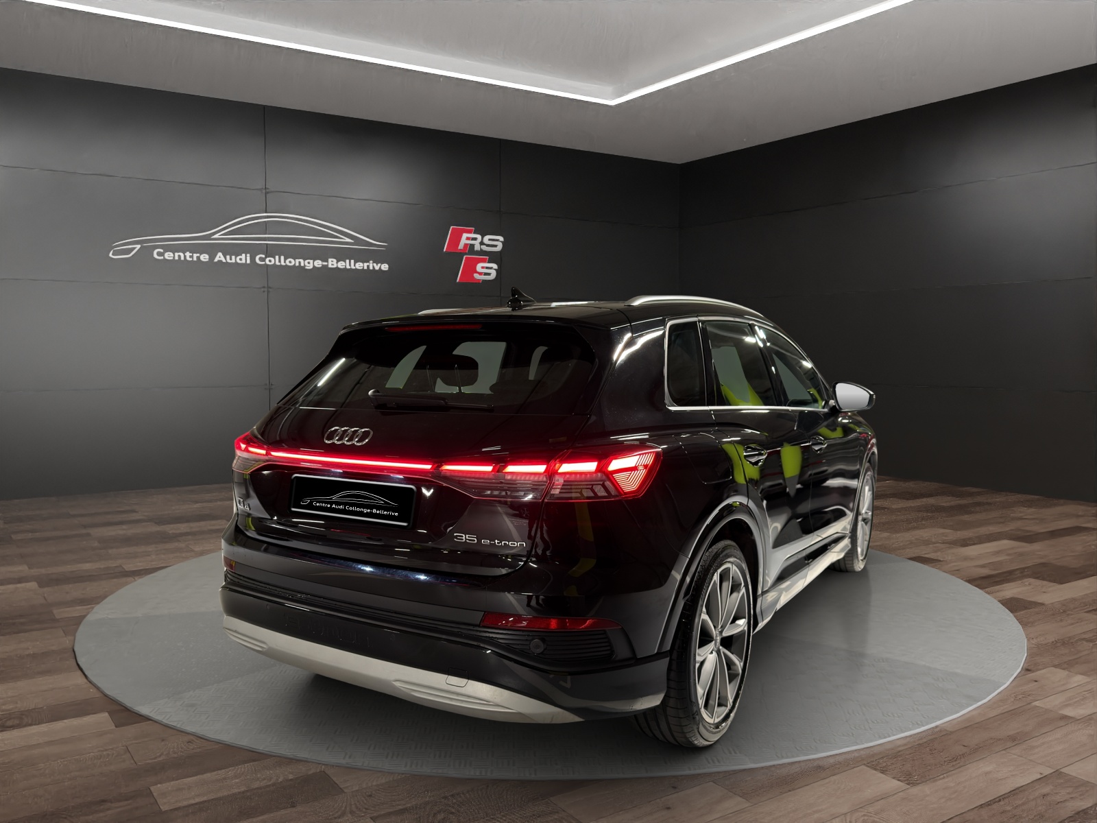 AUDI Q4 e-tron 35-image-5