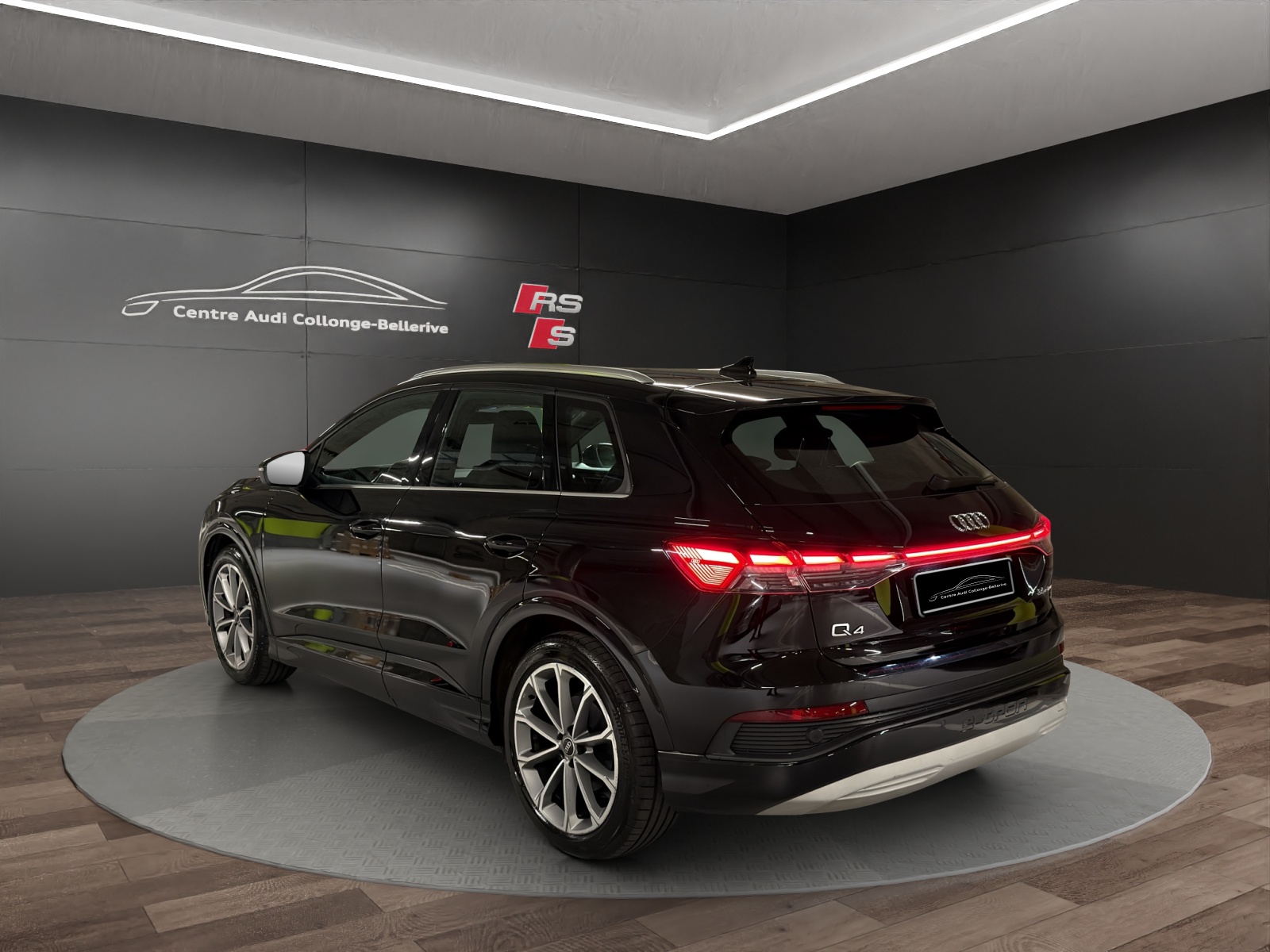 AUDI Q4 e-tron 35-image-3