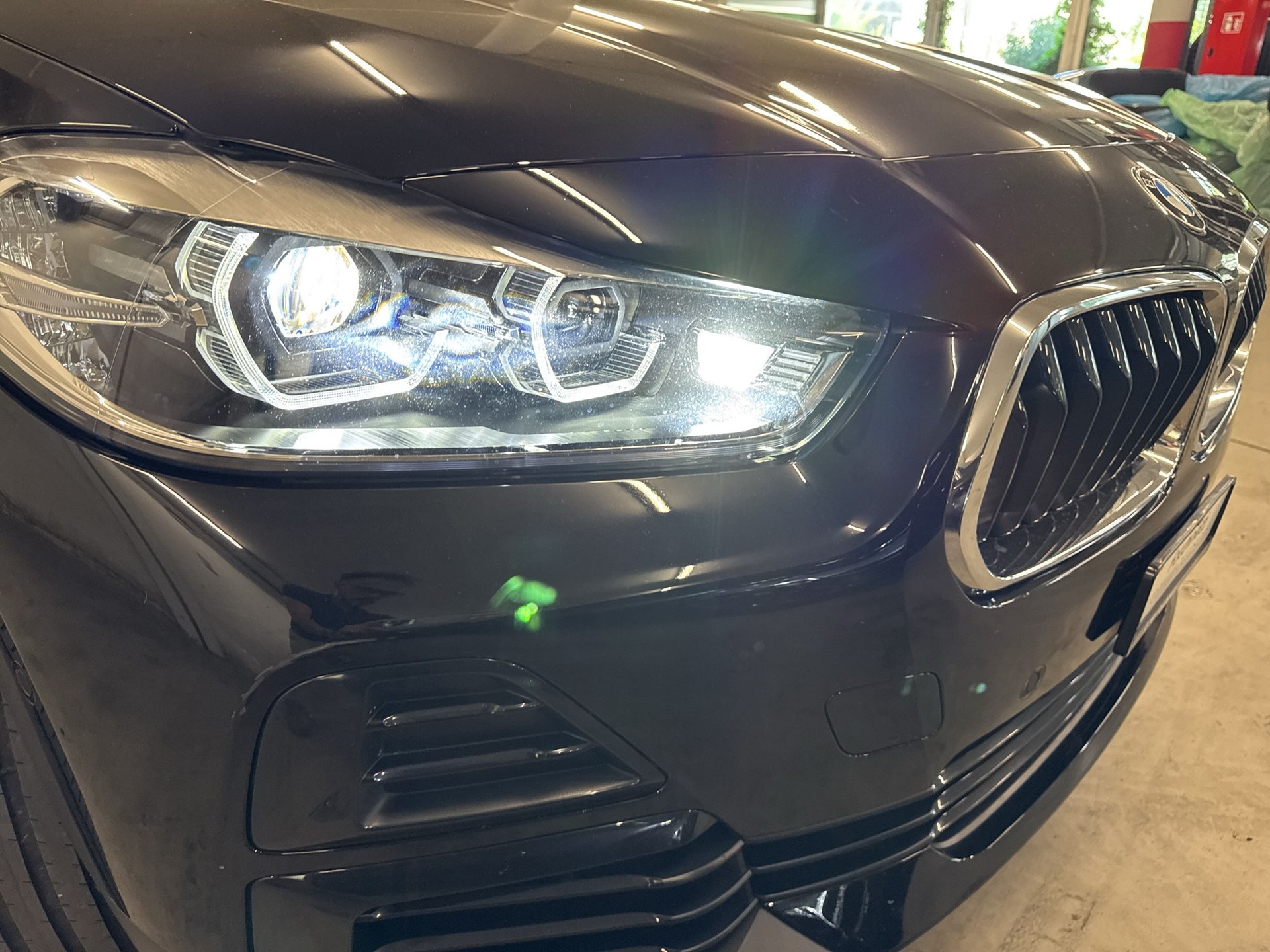 BMW X2 xDrive 18d Steptronic-image-17