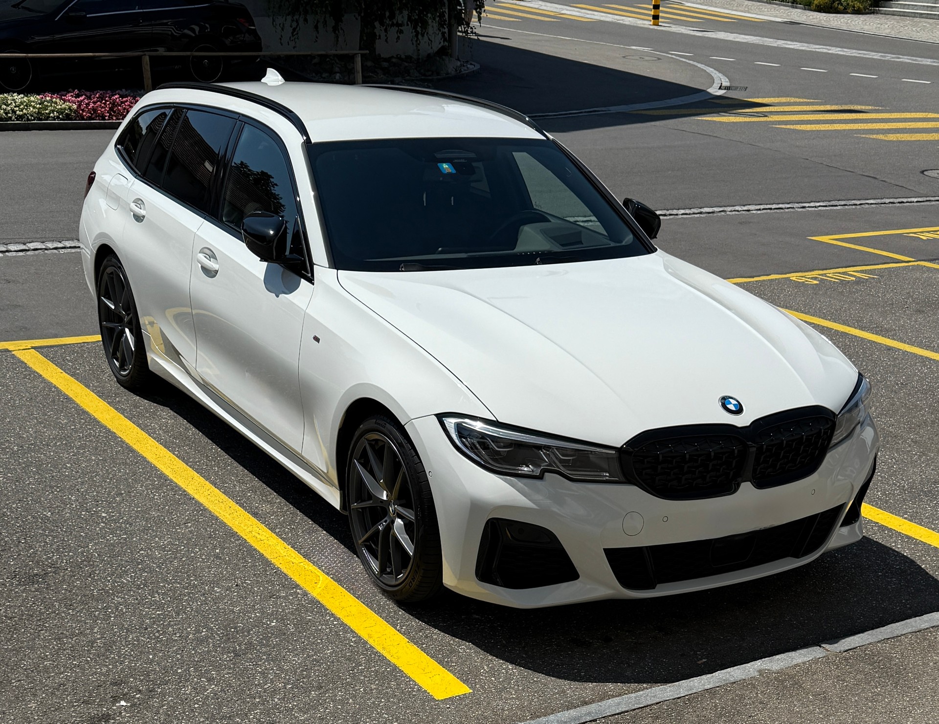 BMW M340d xDrive-image-1