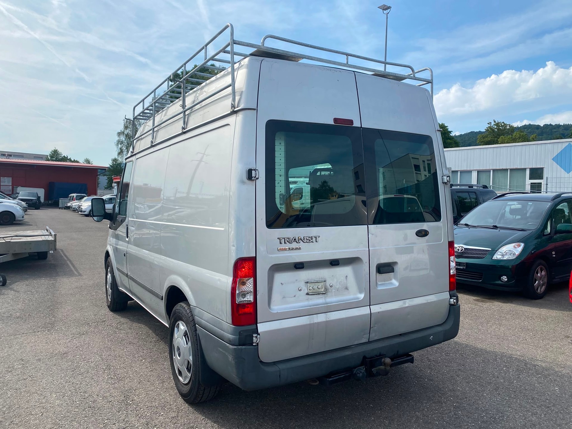 FORD Transit 2.4 TDCi 330 S-image-3