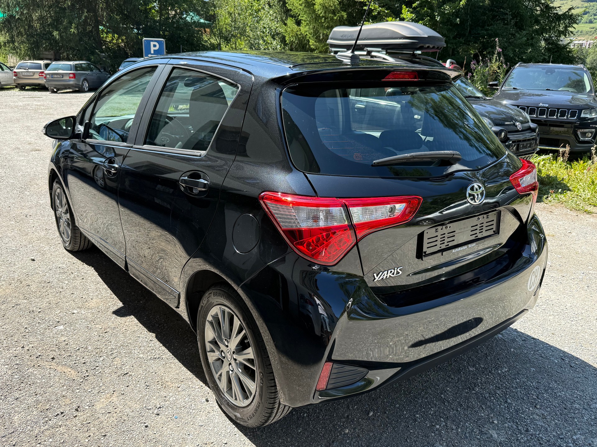 TOYOTA Yaris 1.5 Style-image-6