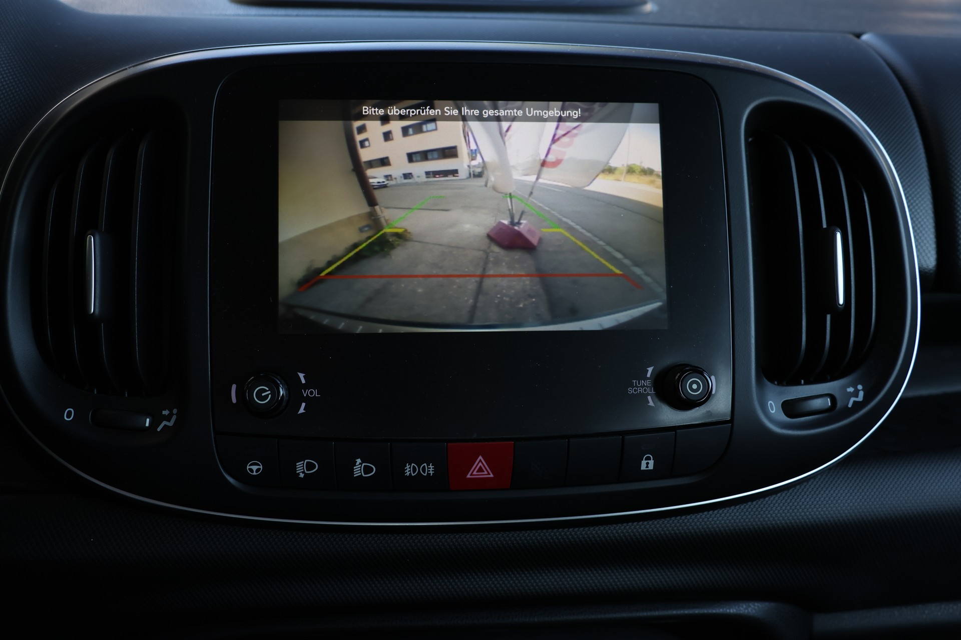 FIAT 500L 1.4 TB 16V Cross-image-17