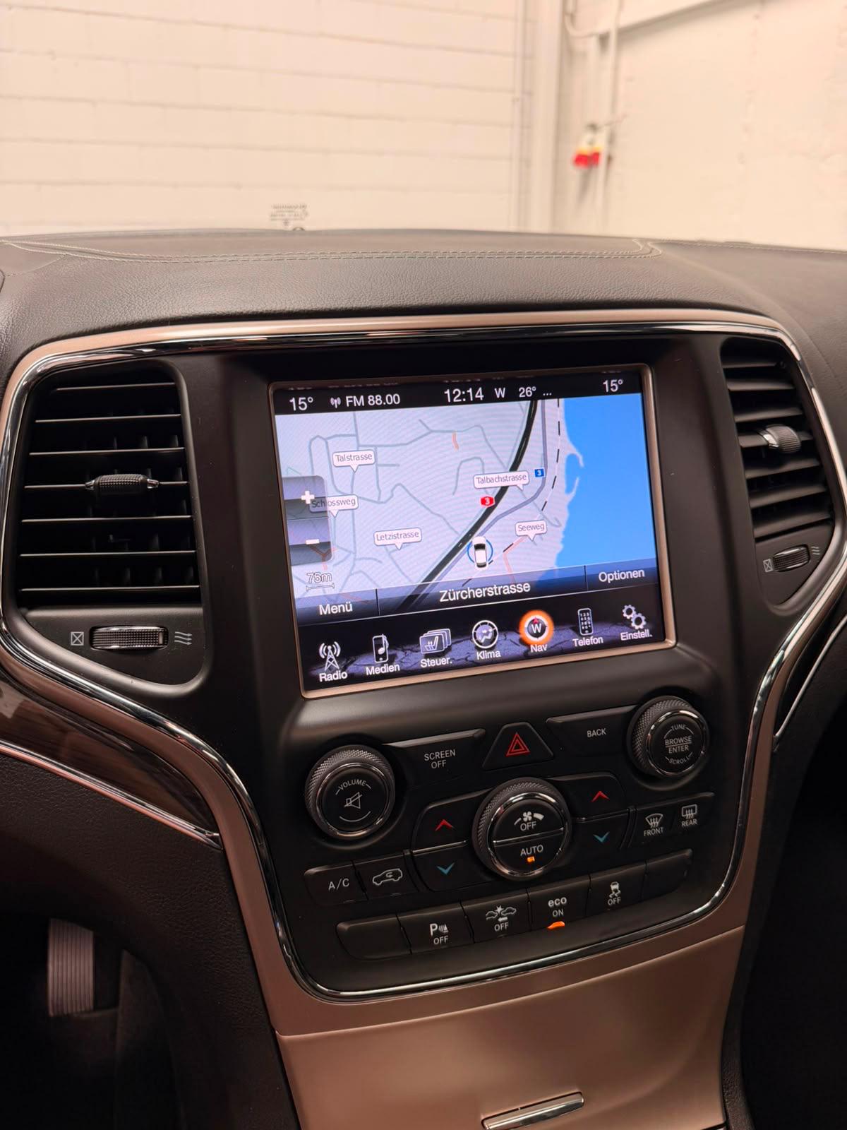 JEEP Grand Cherokee 3.0 CRD Summit Automatic Frisch ab MFK & 2Jahre Garantie-image-18