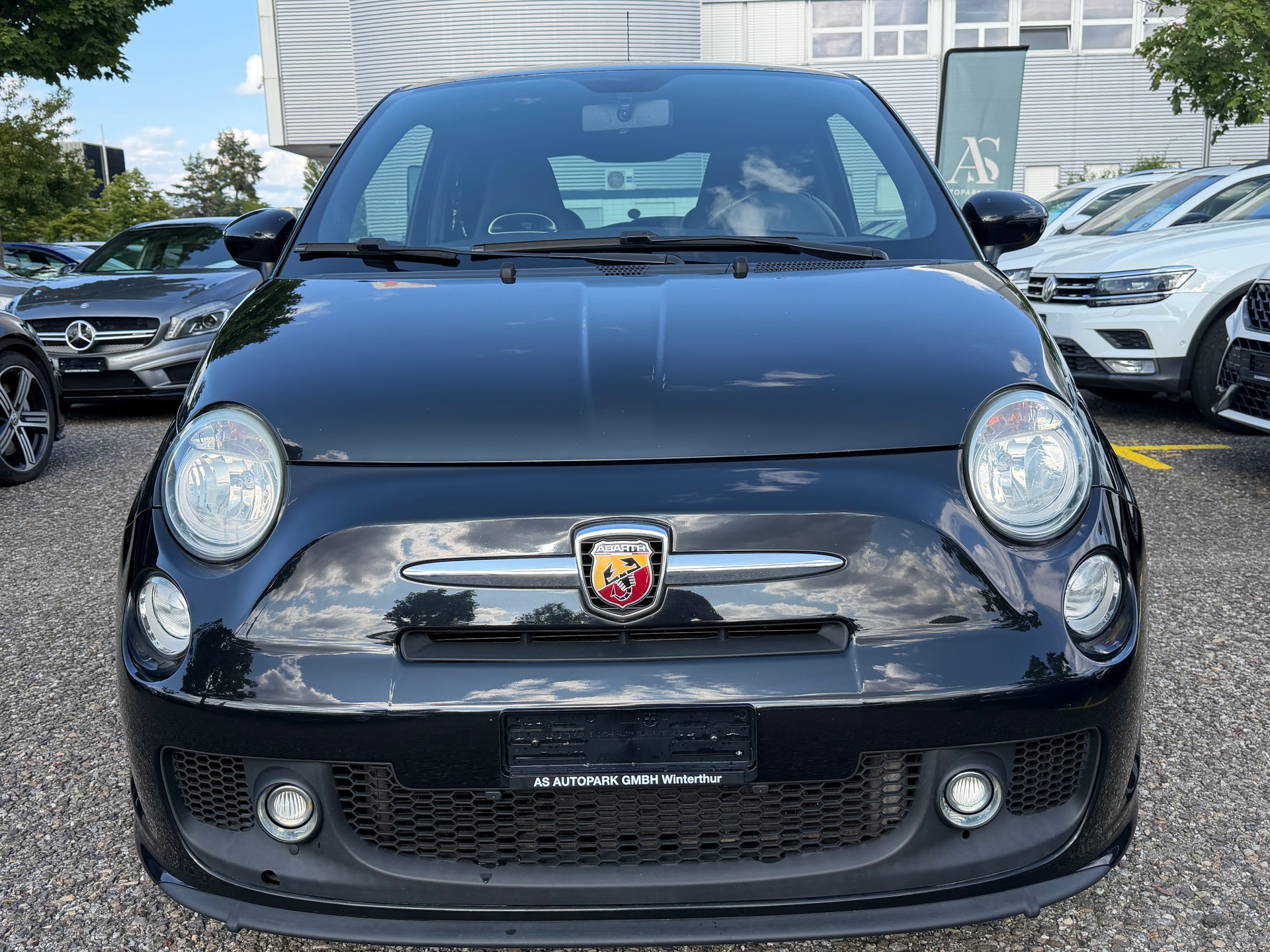 FIAT 500 1.4 16V Turbo Abarth-image-1