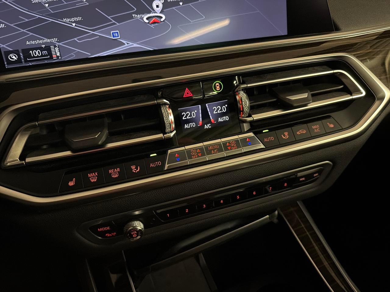 BMW X5 30d xDrive X-Line-image-18