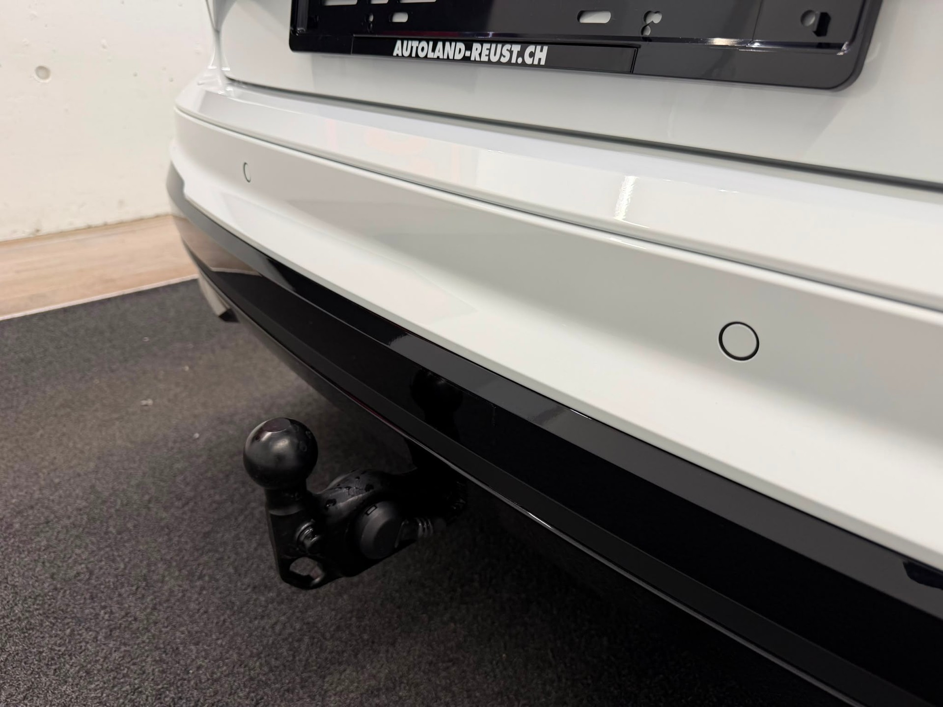 SKODA Enyaq 85x Sportline 4x4-image-11