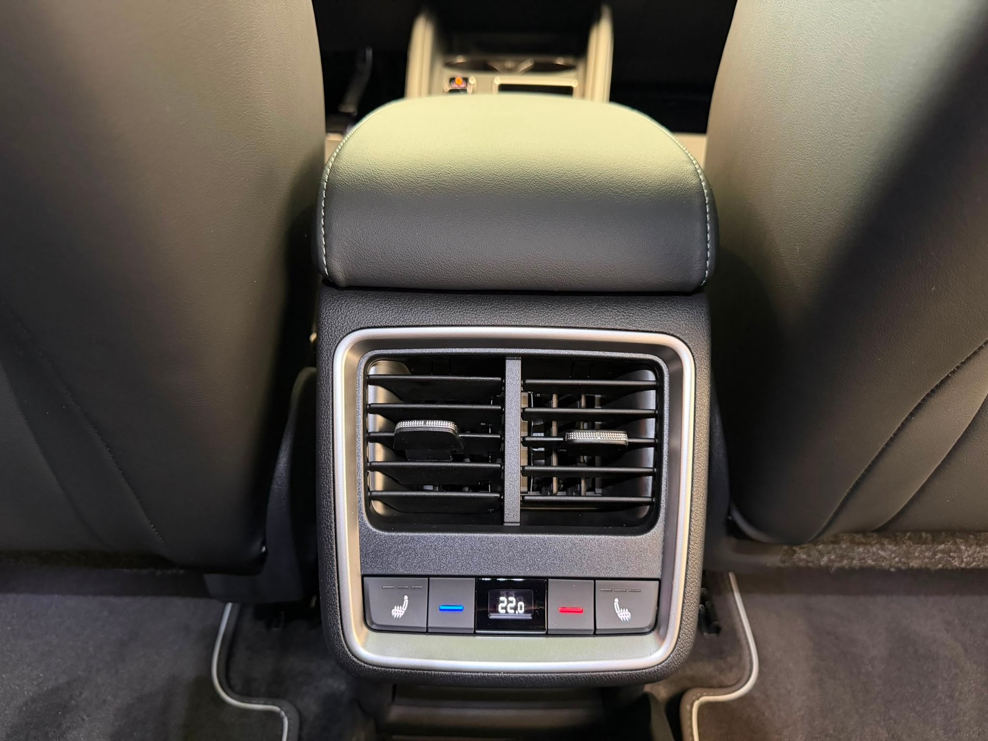 SKODA Enyaq 85x Sportline 4x4-image-31