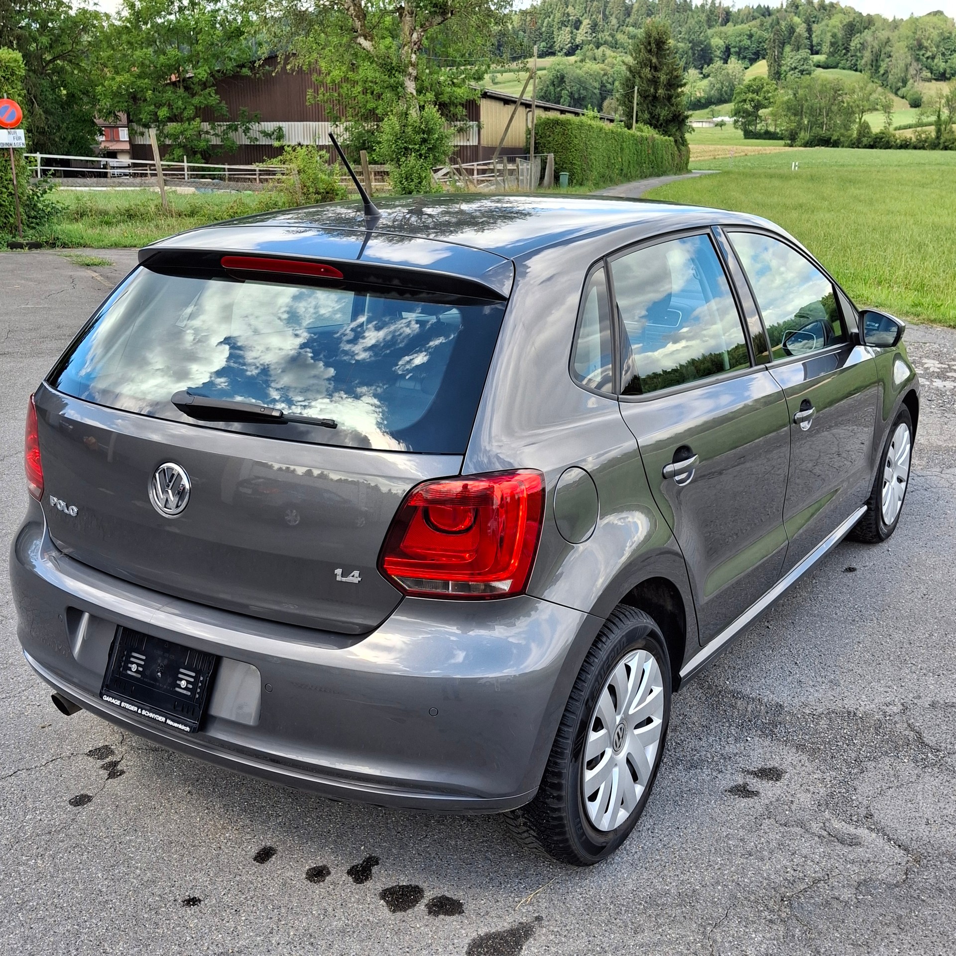 VW Polo 1.4 16V Comfortline DSG-image-2