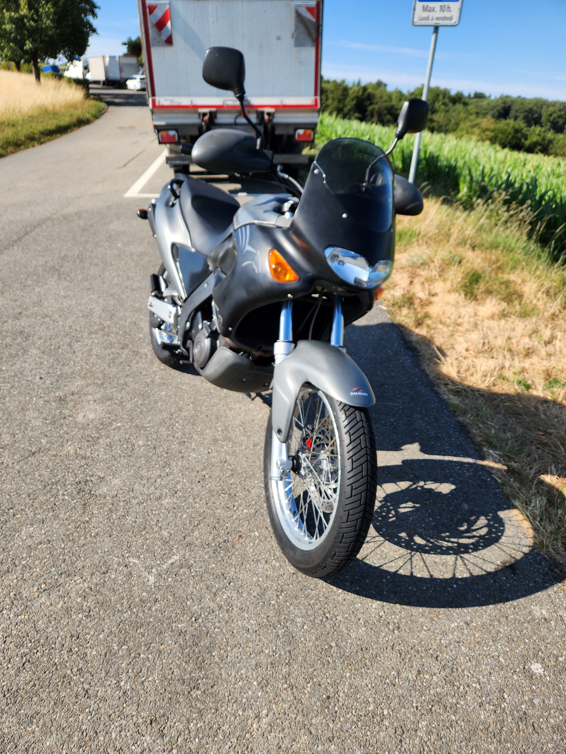 APRILIA Pegaso 650 I.E-image-2