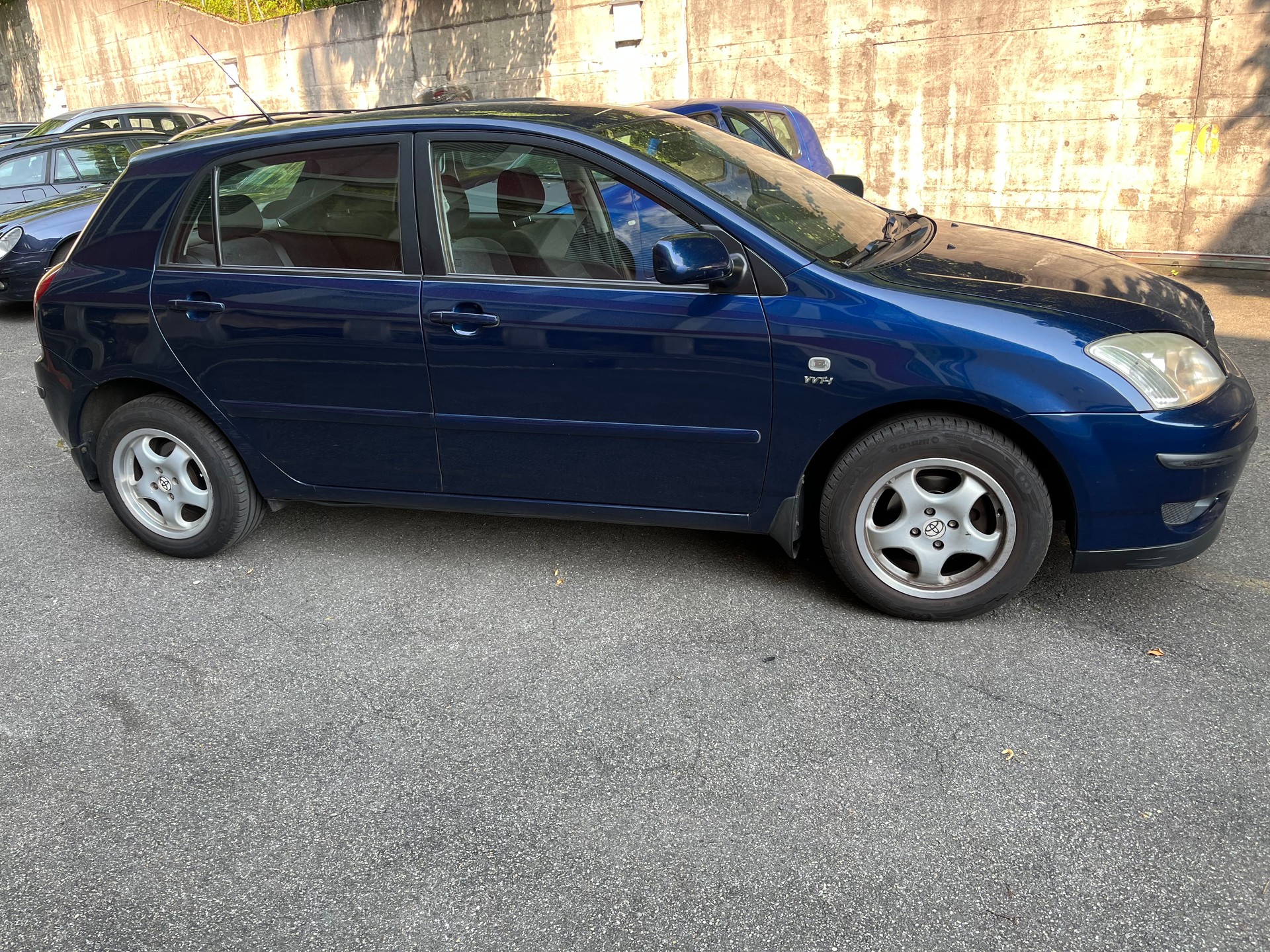 TOYOTA Corolla 1.6 Linea Sol-image-2