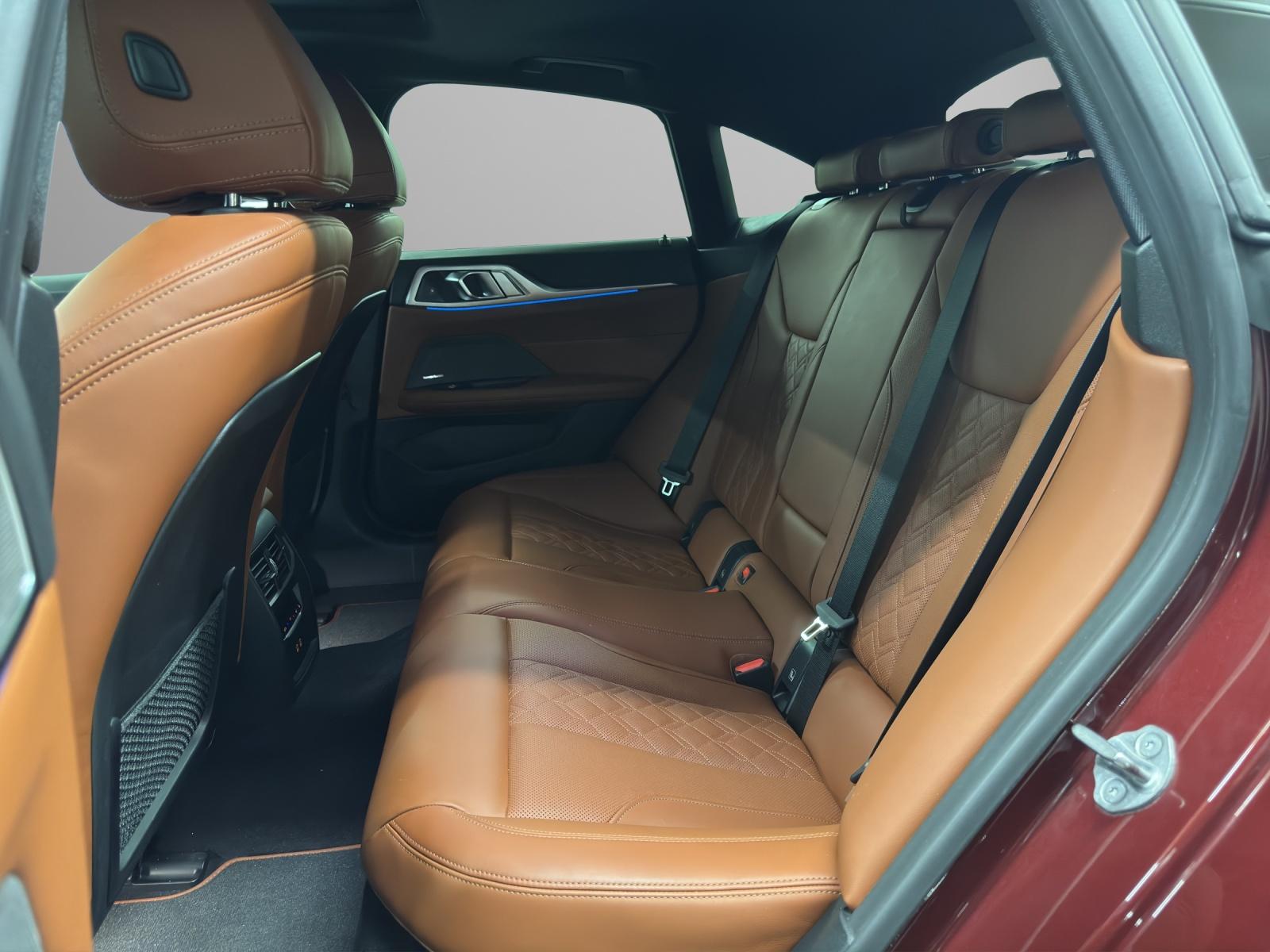BMW i4 M50-image-13