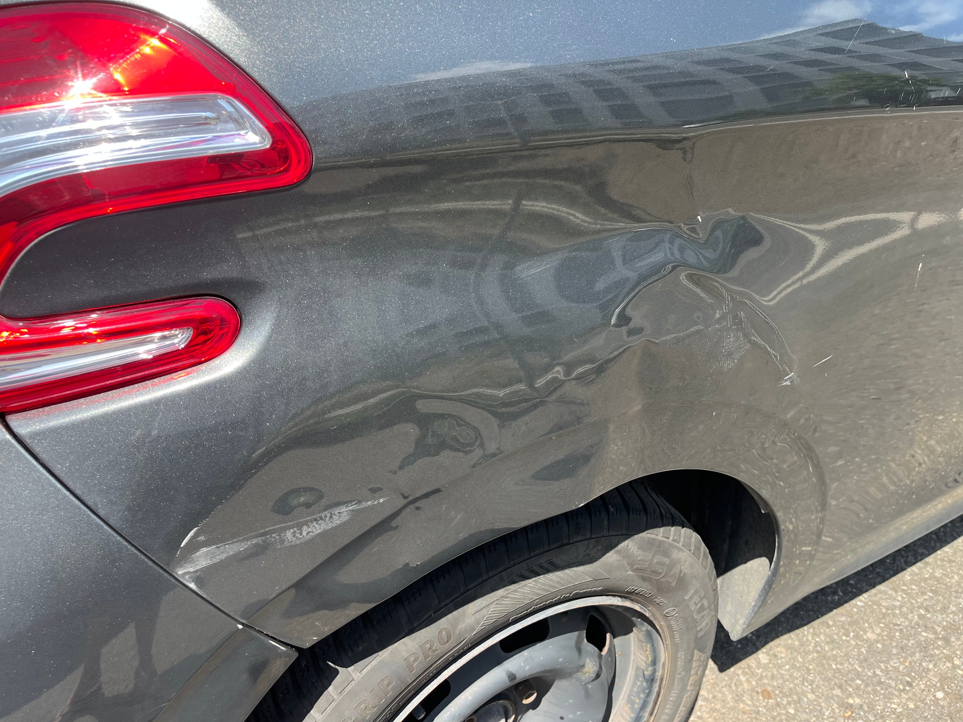 PEUGEOT 208 1.0 VTi Access-image-5
