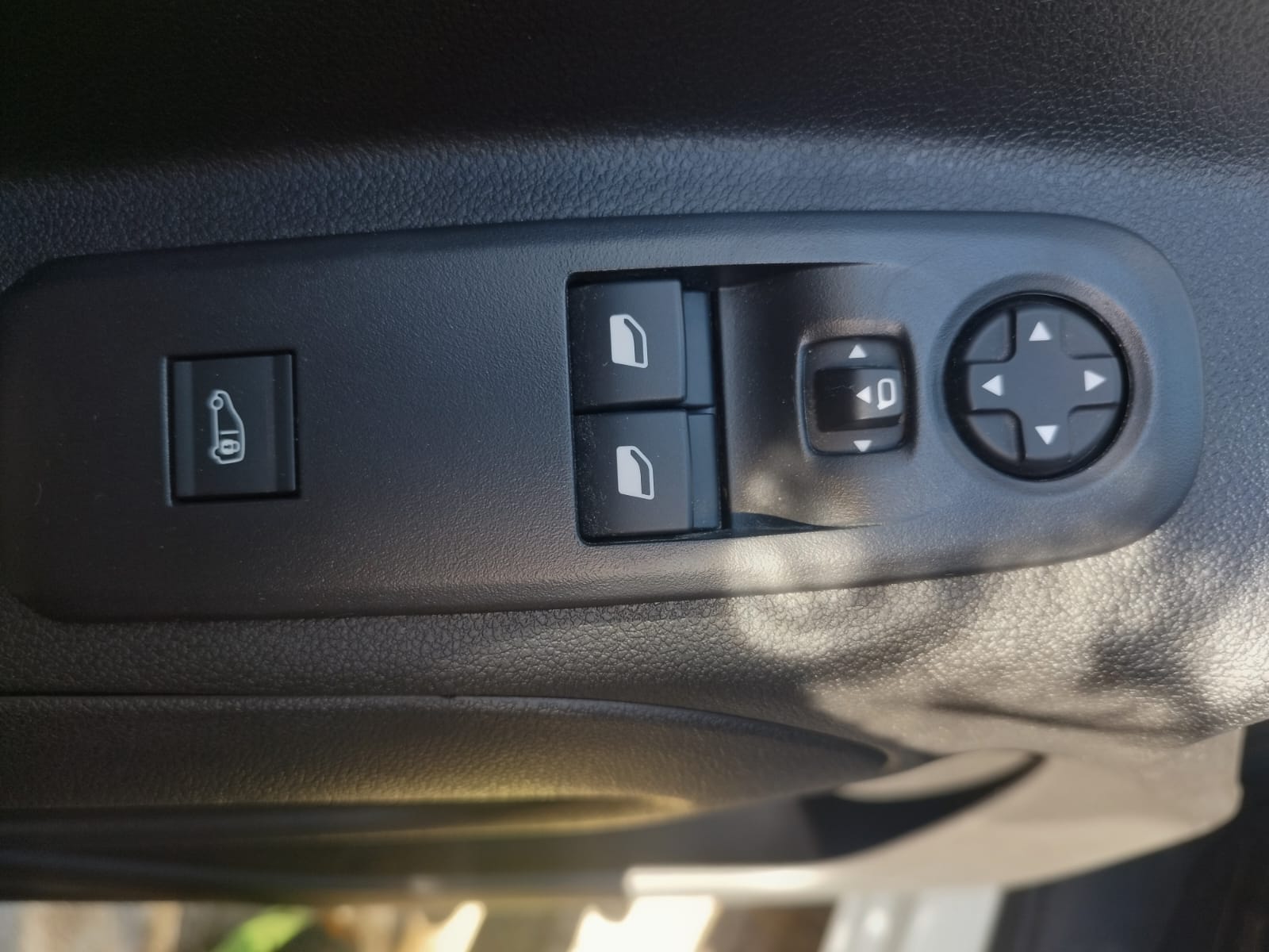 TOYOTA 1.2 Active-image-7