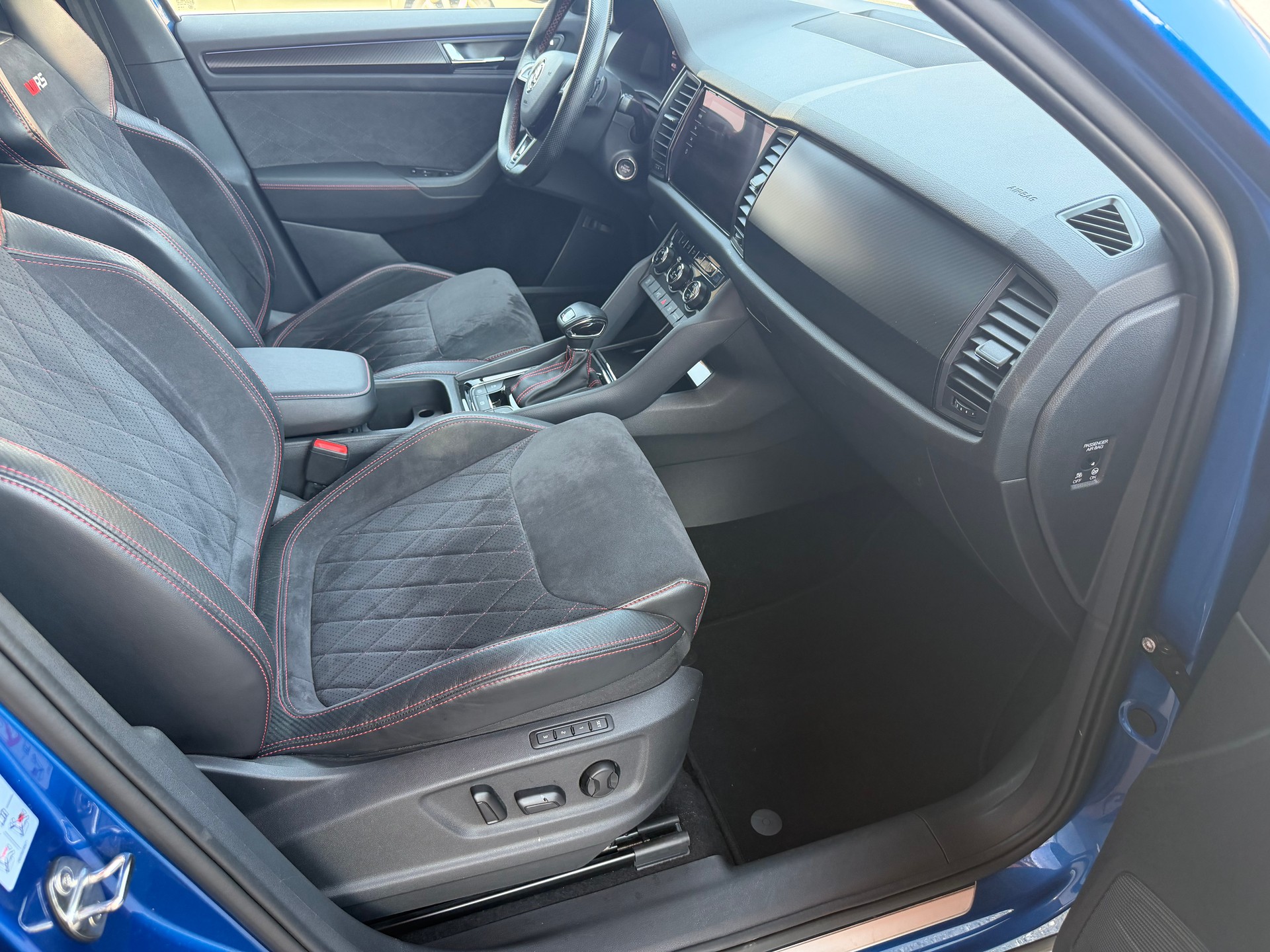 SKODA Kodiaq 2.0 Bi-TDI SCR RS 4x4 DSG-image-6