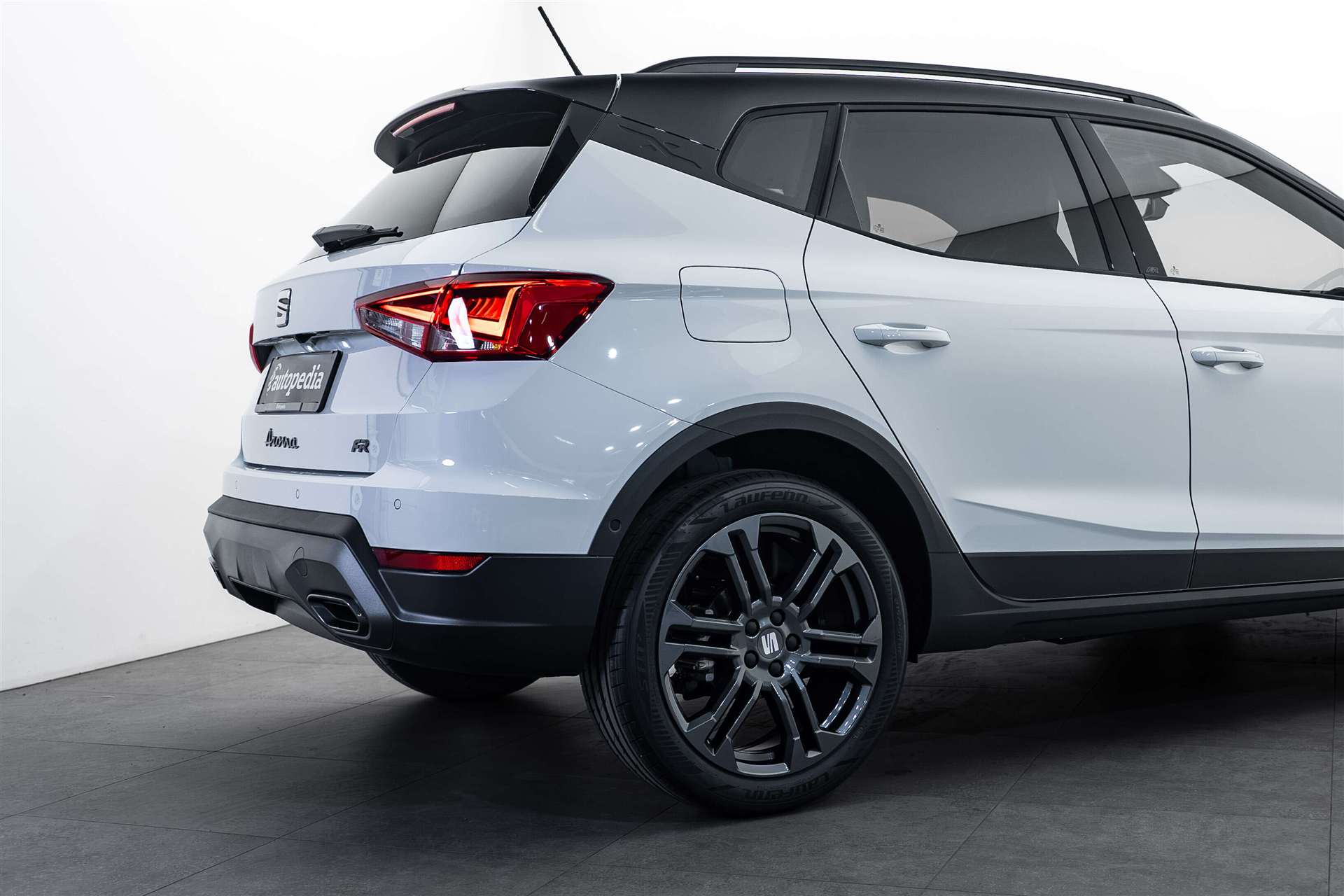 SEAT SEAT Arona 1.5 Eco TSi FR DSG-Automat-image-3