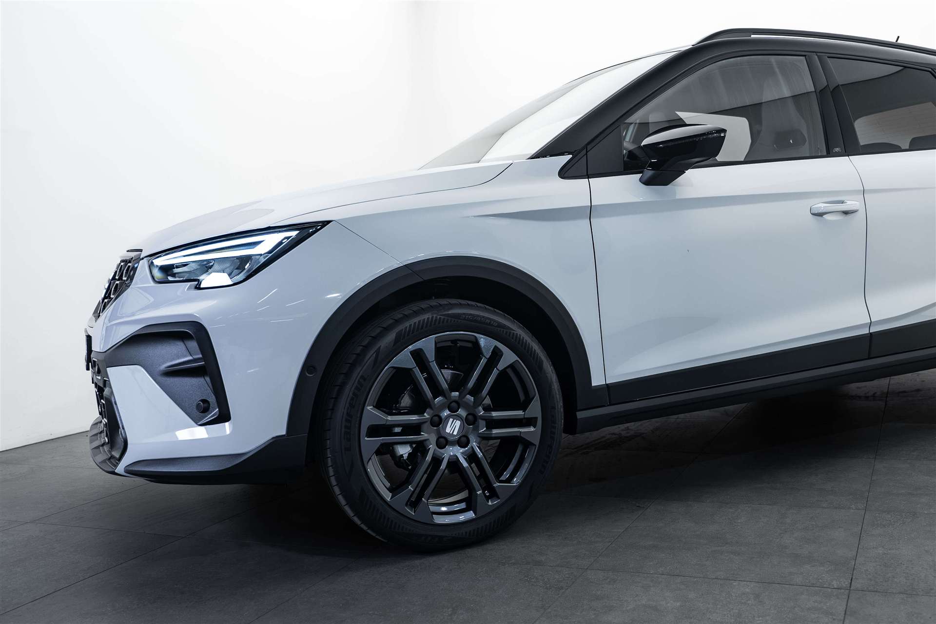 SEAT SEAT Arona 1.5 Eco TSi FR DSG-Automat-image-1