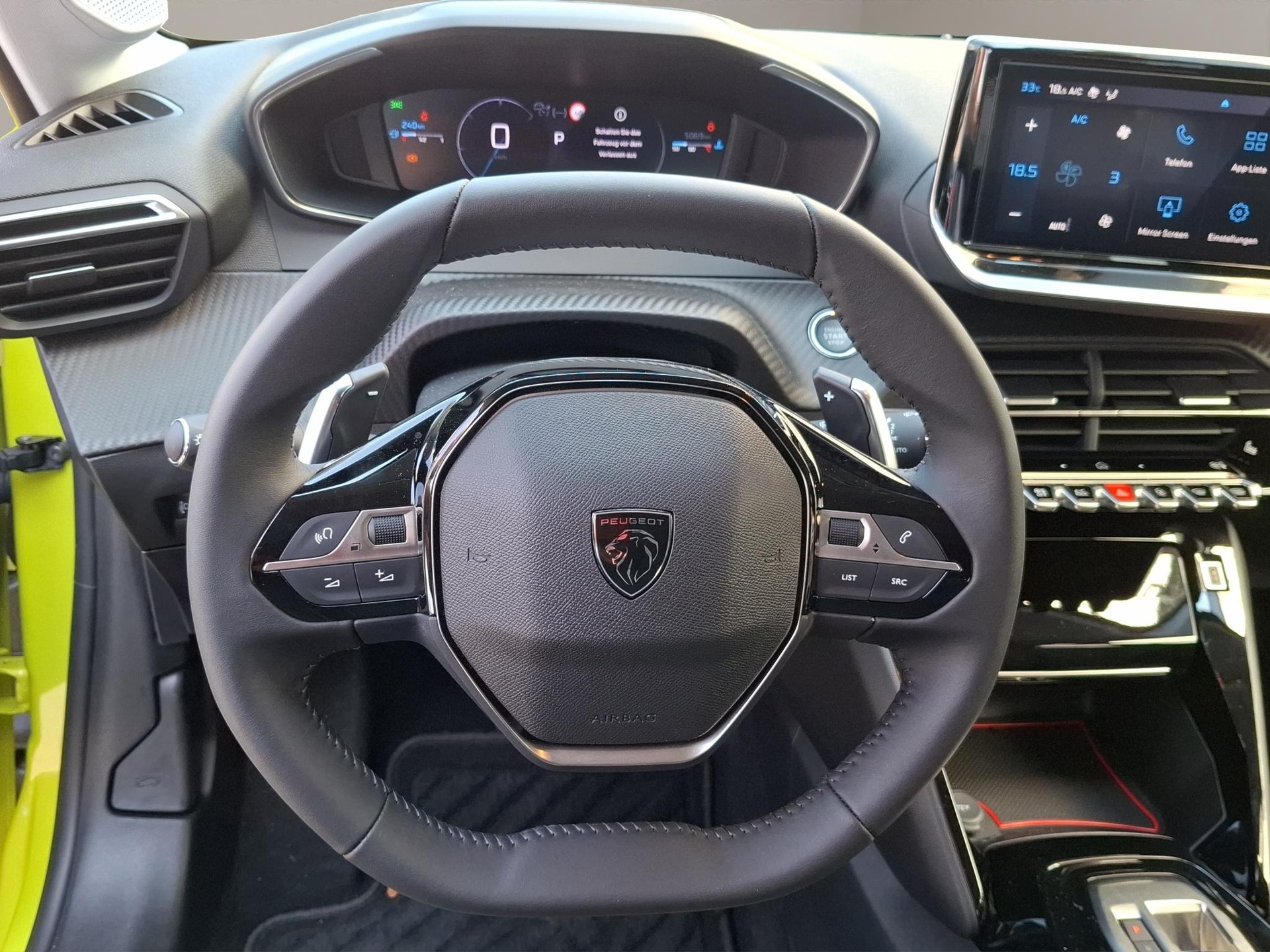 PEUGEOT 208 1.2 PureTech 100 Allure-image-6