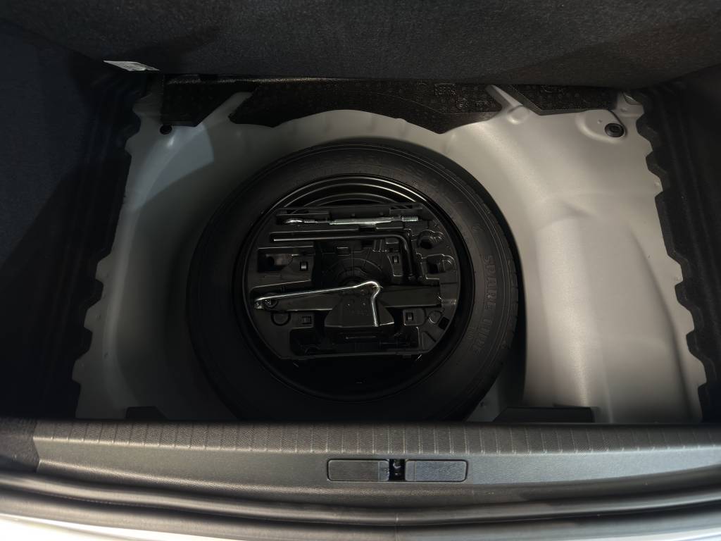 PEUGEOT 208 1.2 MHEV 145 GT-image-12