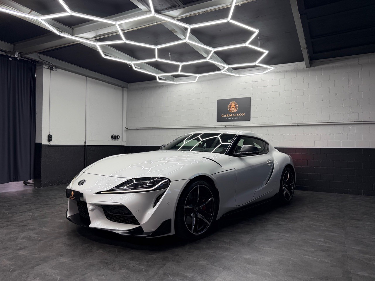 TOYOTA Supra GR 3.0i Turbo Premium CH-Auto | Werksgarantie | Head-Up | JBL Soundanlage | ACC | Rückfahrkamera-showroom-element-2