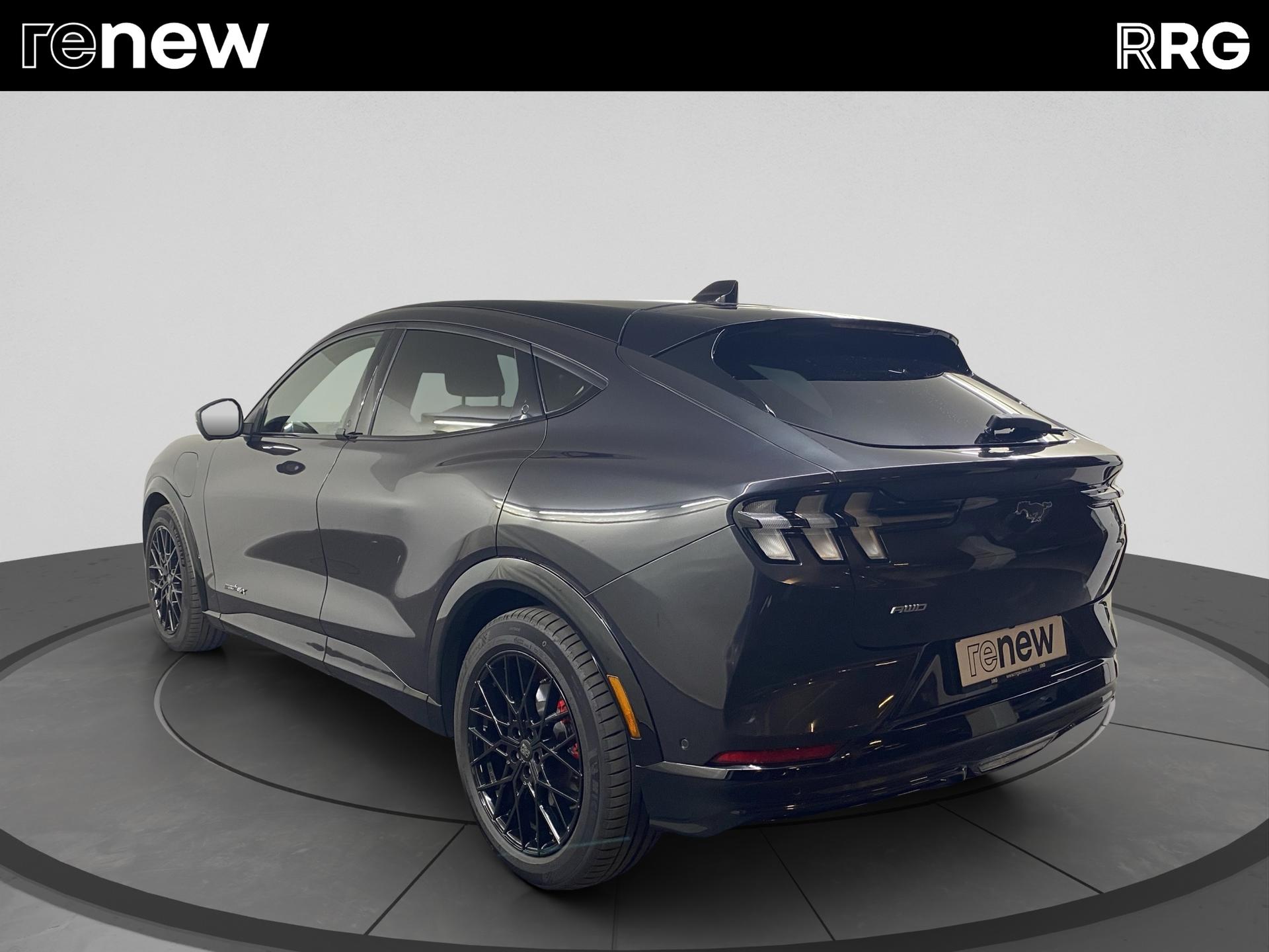 FORD Mustang MACH-E AWD 91 kWh-image-3