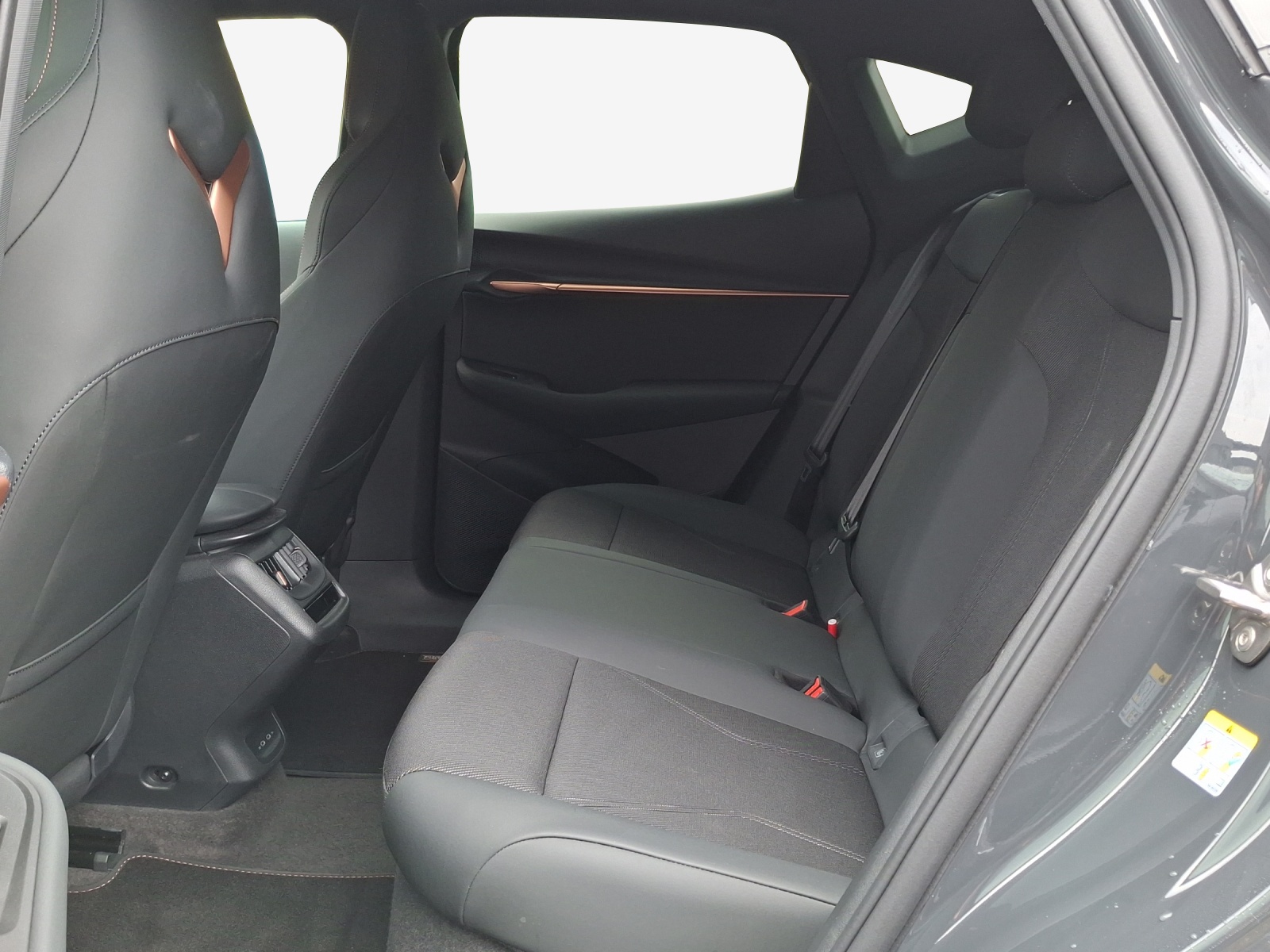 CUPRA Tavascan Type 8 77 kWh VZ-image-11