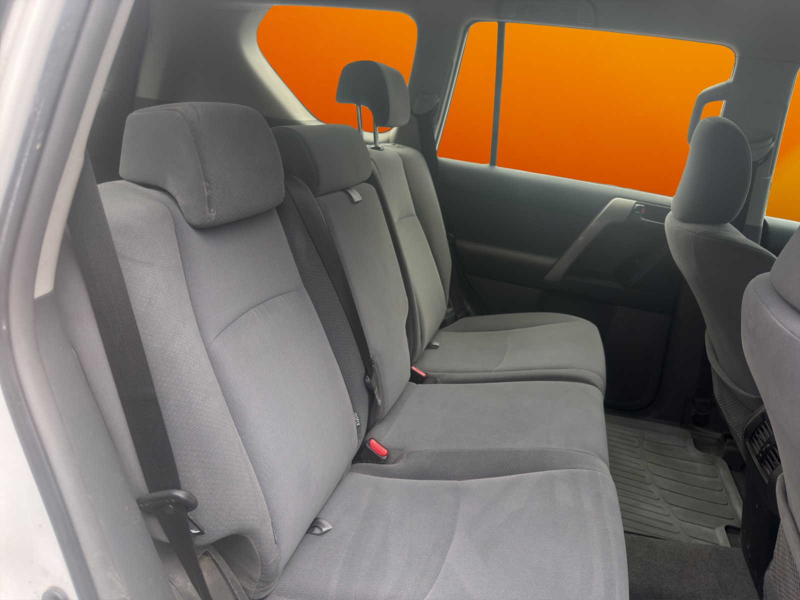 TOYOTA Land Cruiser 3.0 TD Linea Sol-image-17
