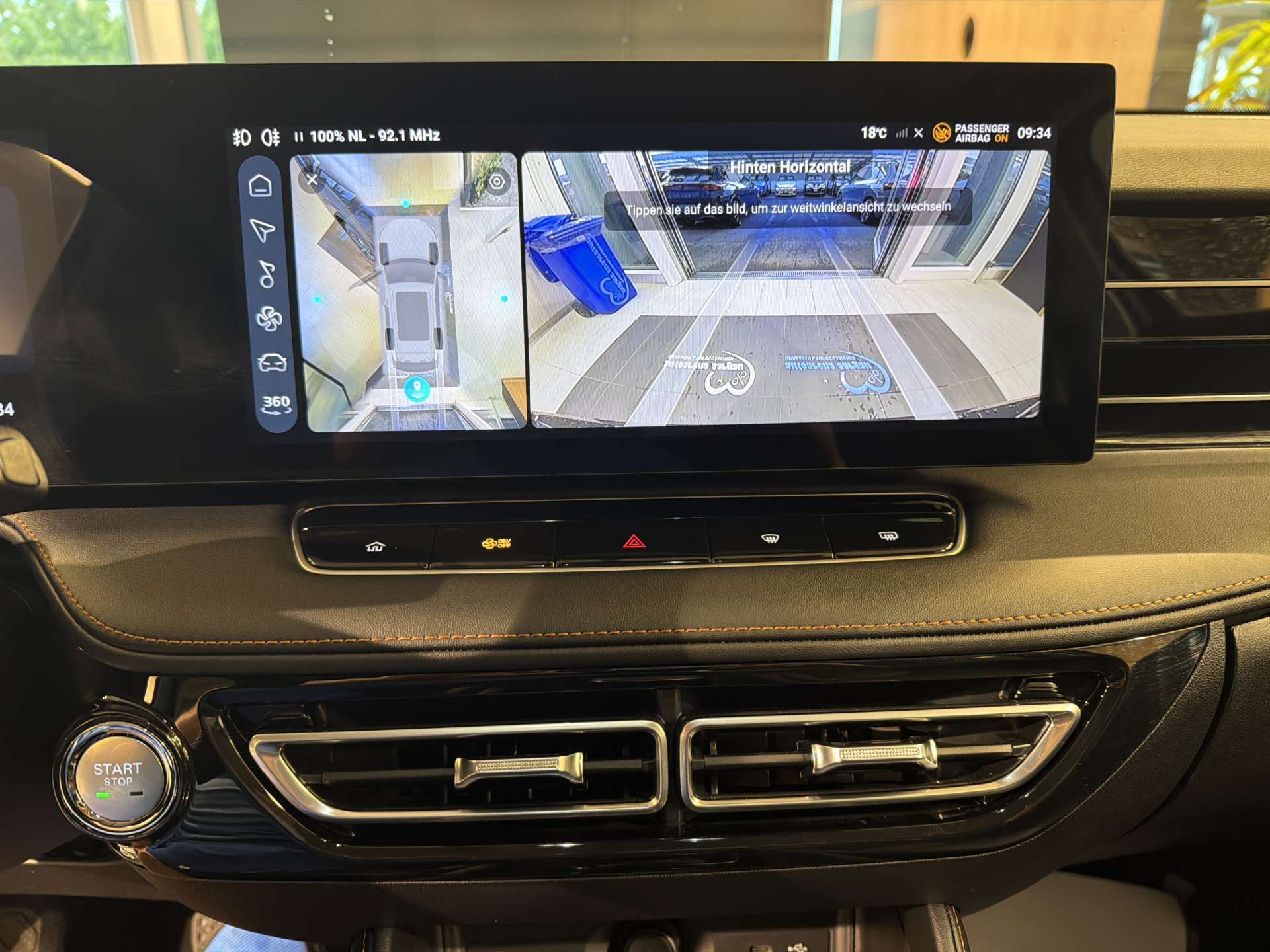 MG HS 1.5 T Hybrid+ Luxury 224PS Automat-image-9