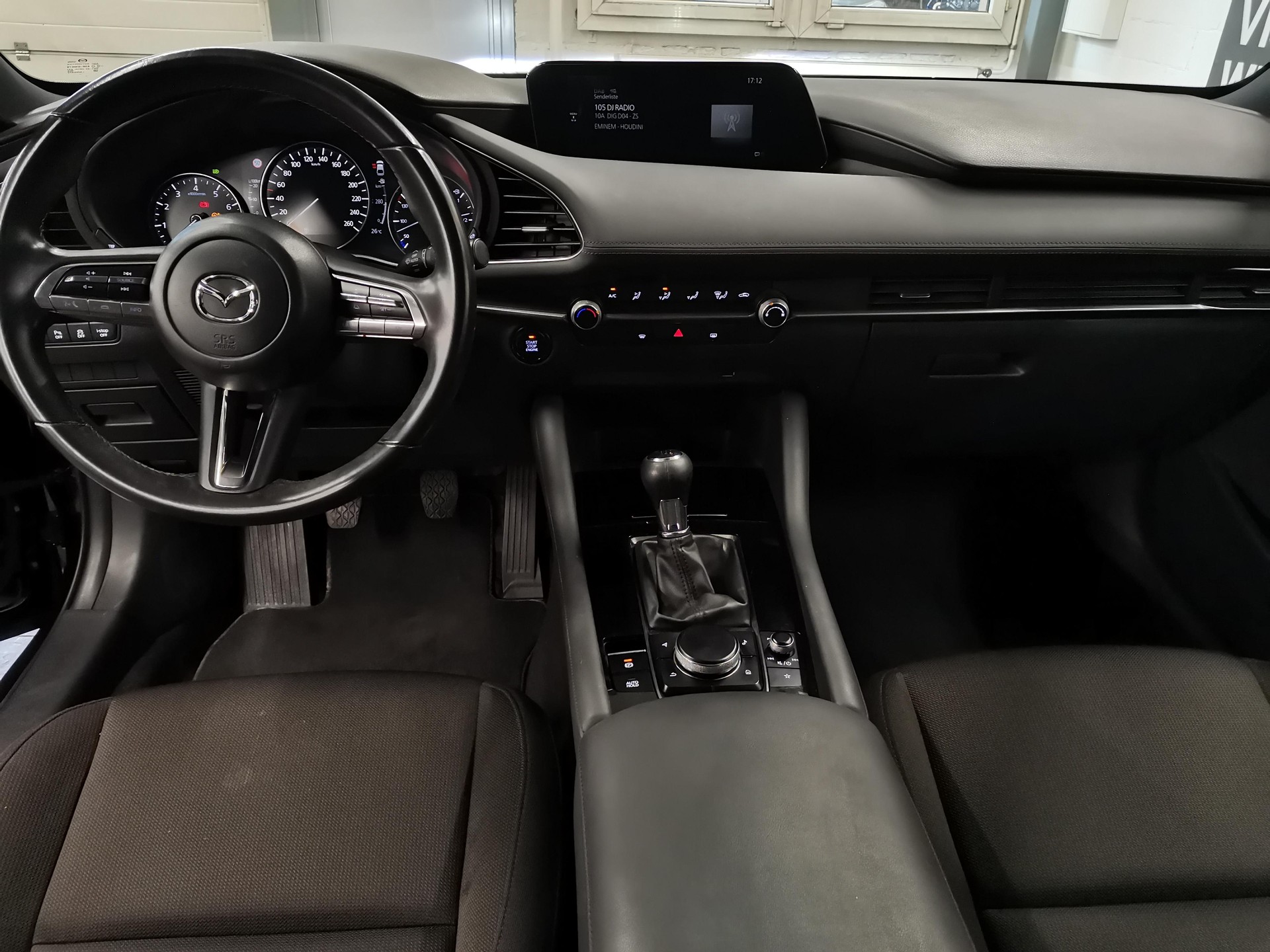 MAZDA 3 Hatchback 2.0 122 Ambition-image-6