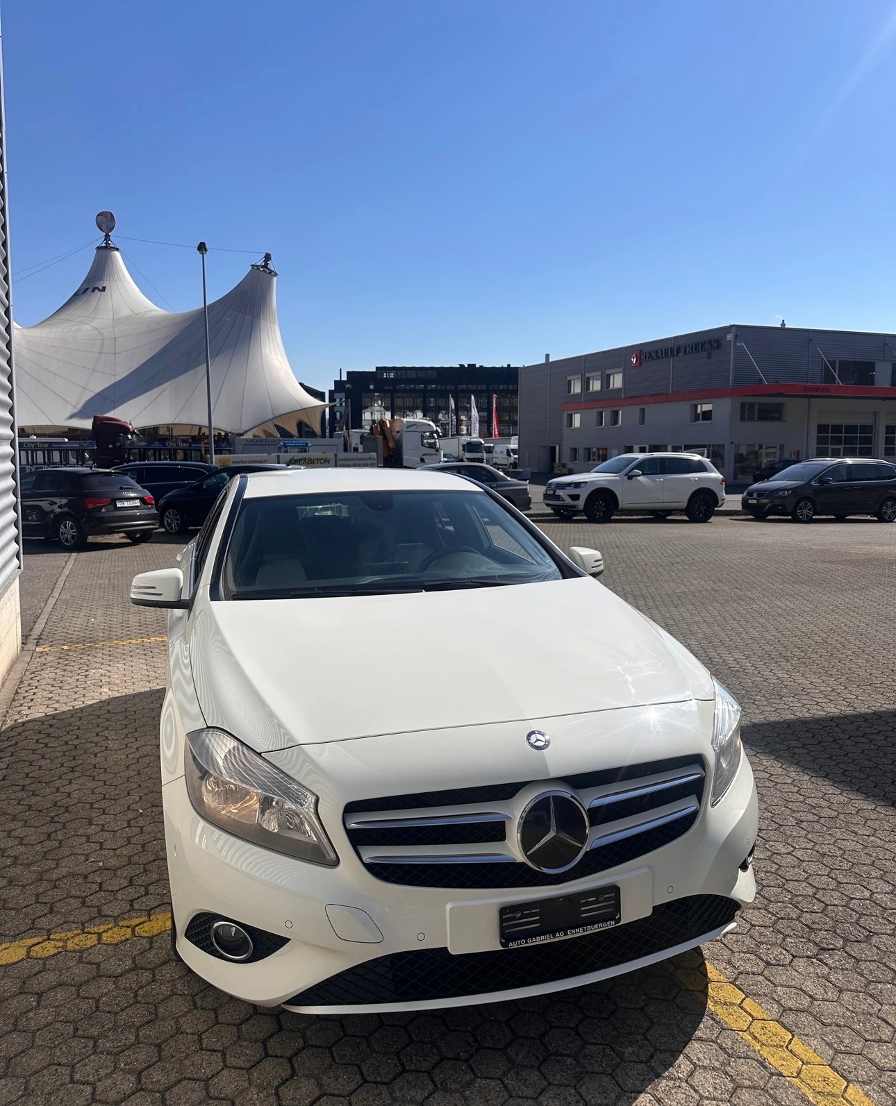 MERCEDES-BENZ A 180 AMG Line, Navigation, Parksensoren, Bluetooth,, Frisch ab MFK-image-2