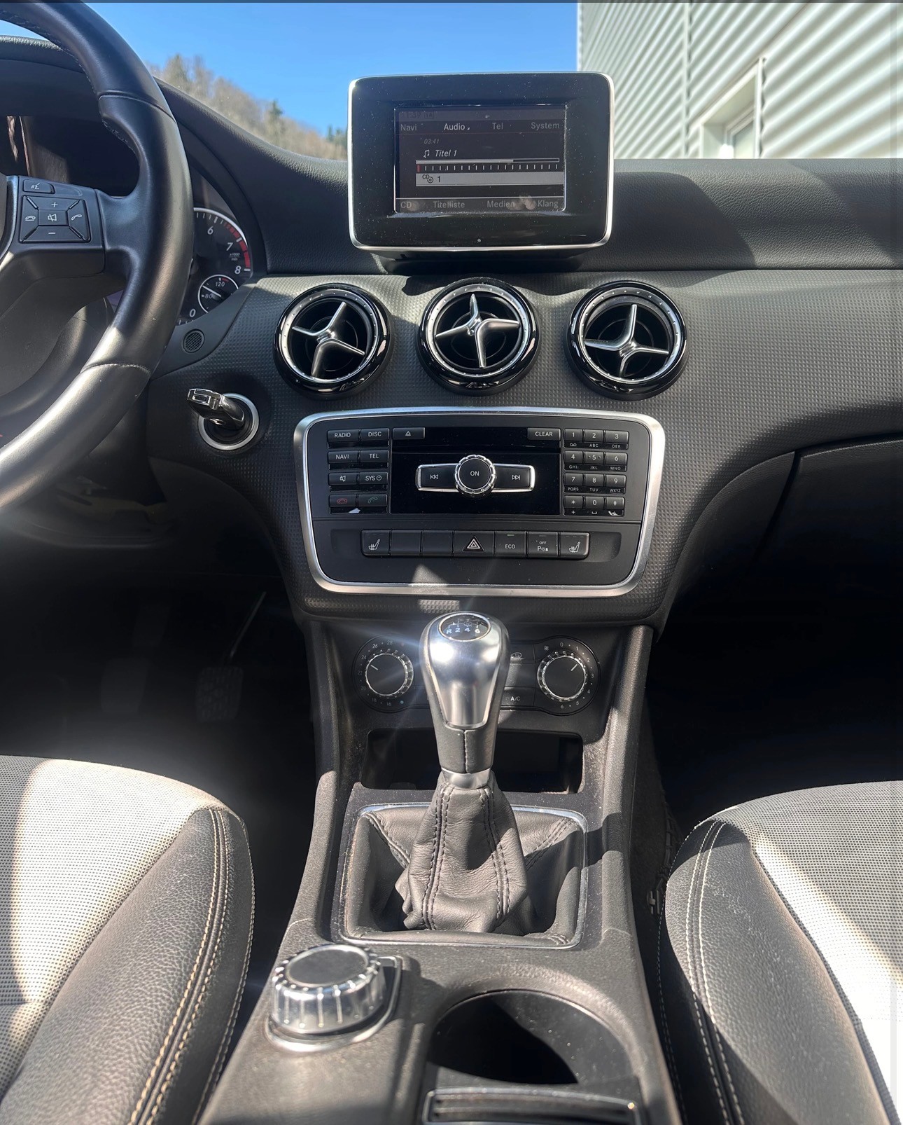MERCEDES-BENZ A 180 AMG Line, Navigation, Parksensoren, Bluetooth,, Frisch ab MFK-image-11
