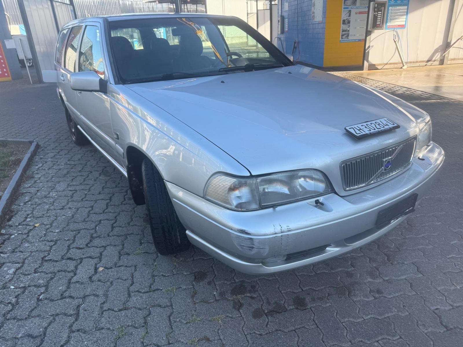VOLVO 2.520V-image-5