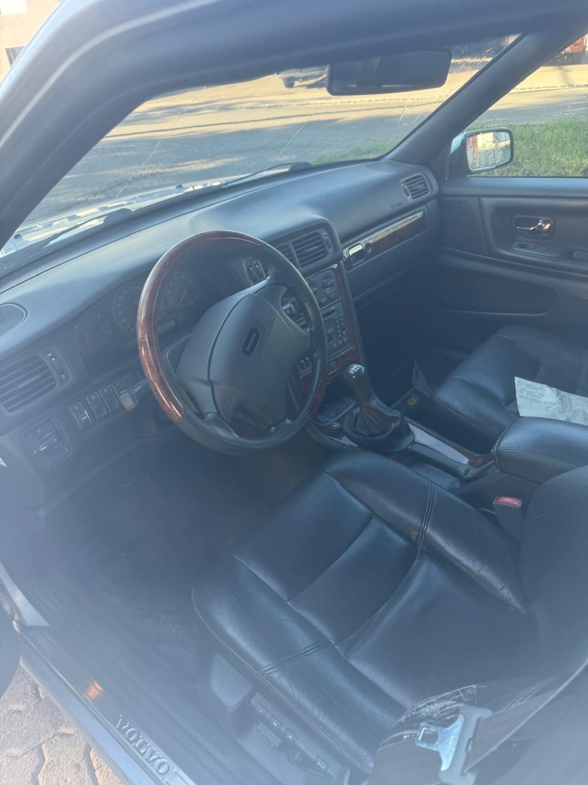 VOLVO 2.520V-showroom-element-1