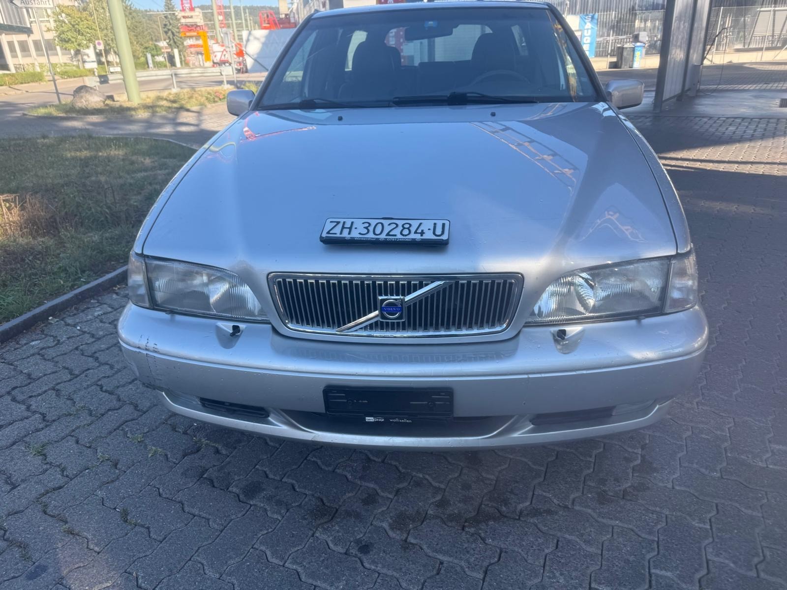 VOLVO 2.520V-image-6