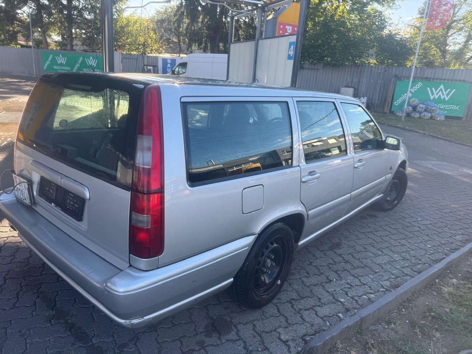 VOLVO 2.520V-image-7